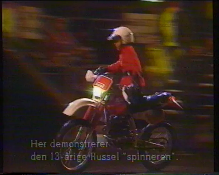 Russell Capper demonstrerar trick kallat spinner