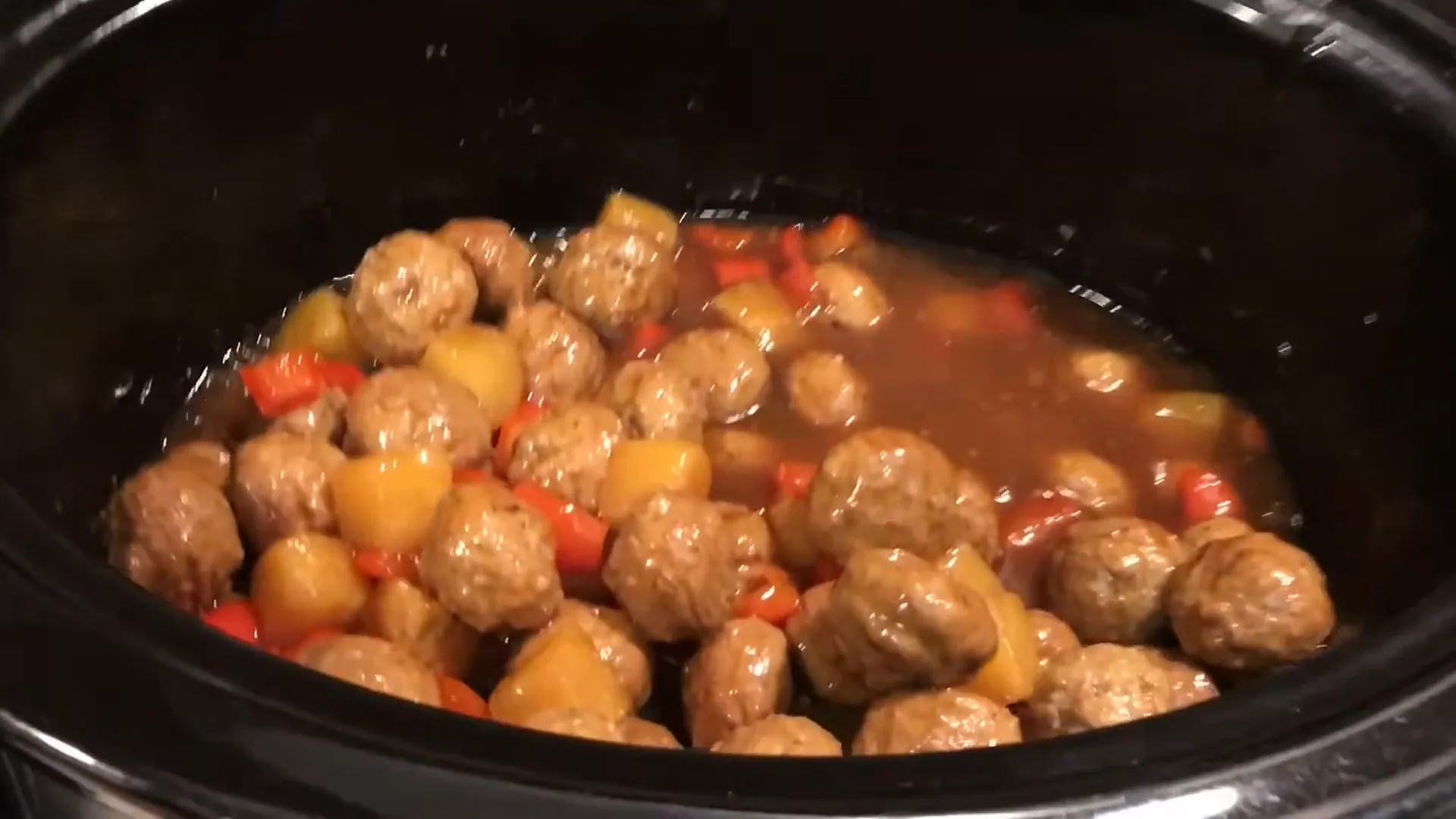 Recipe card for Hawaiian meatballs.