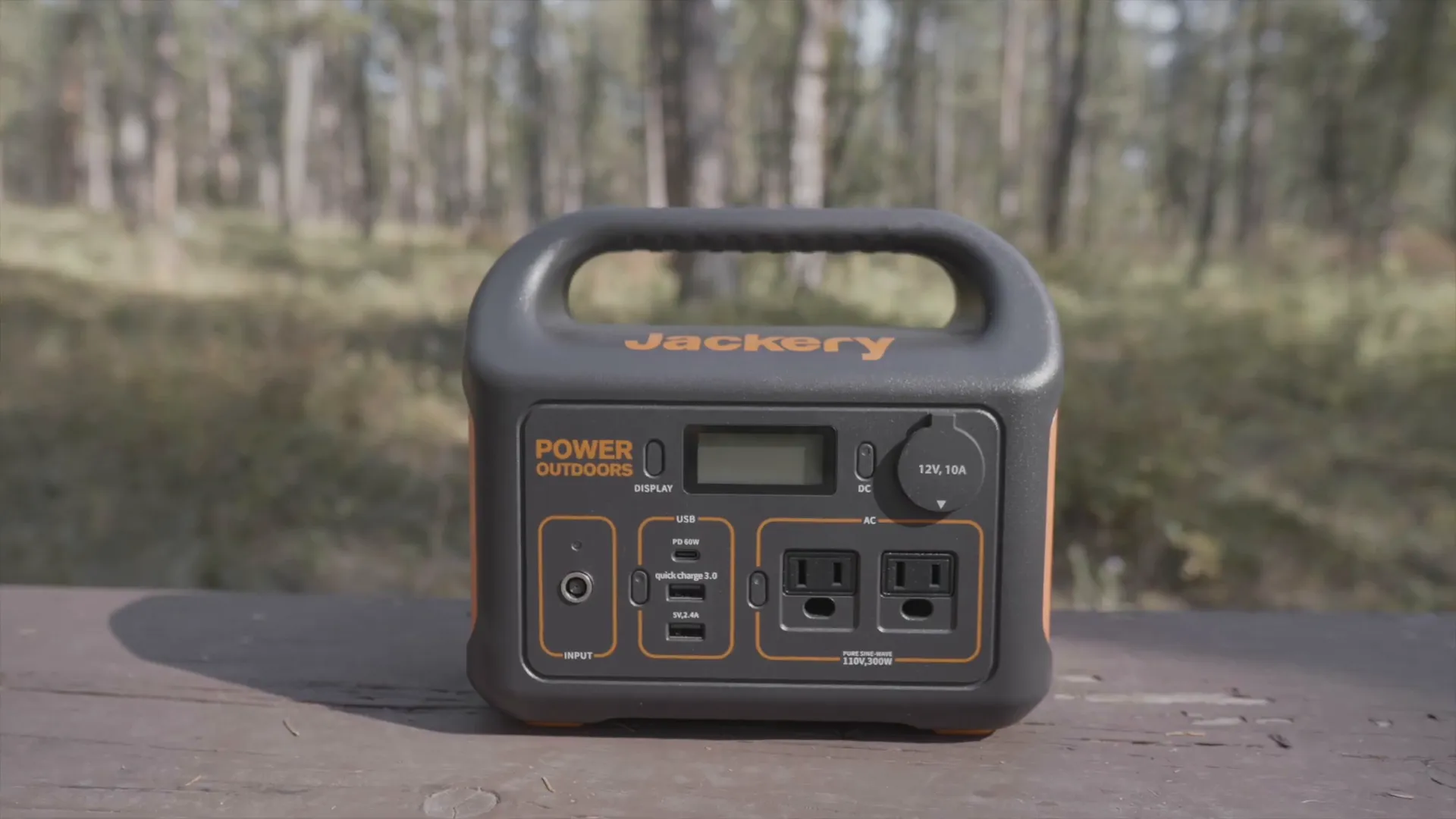 Jackery Explorer 300 in outdoor setting