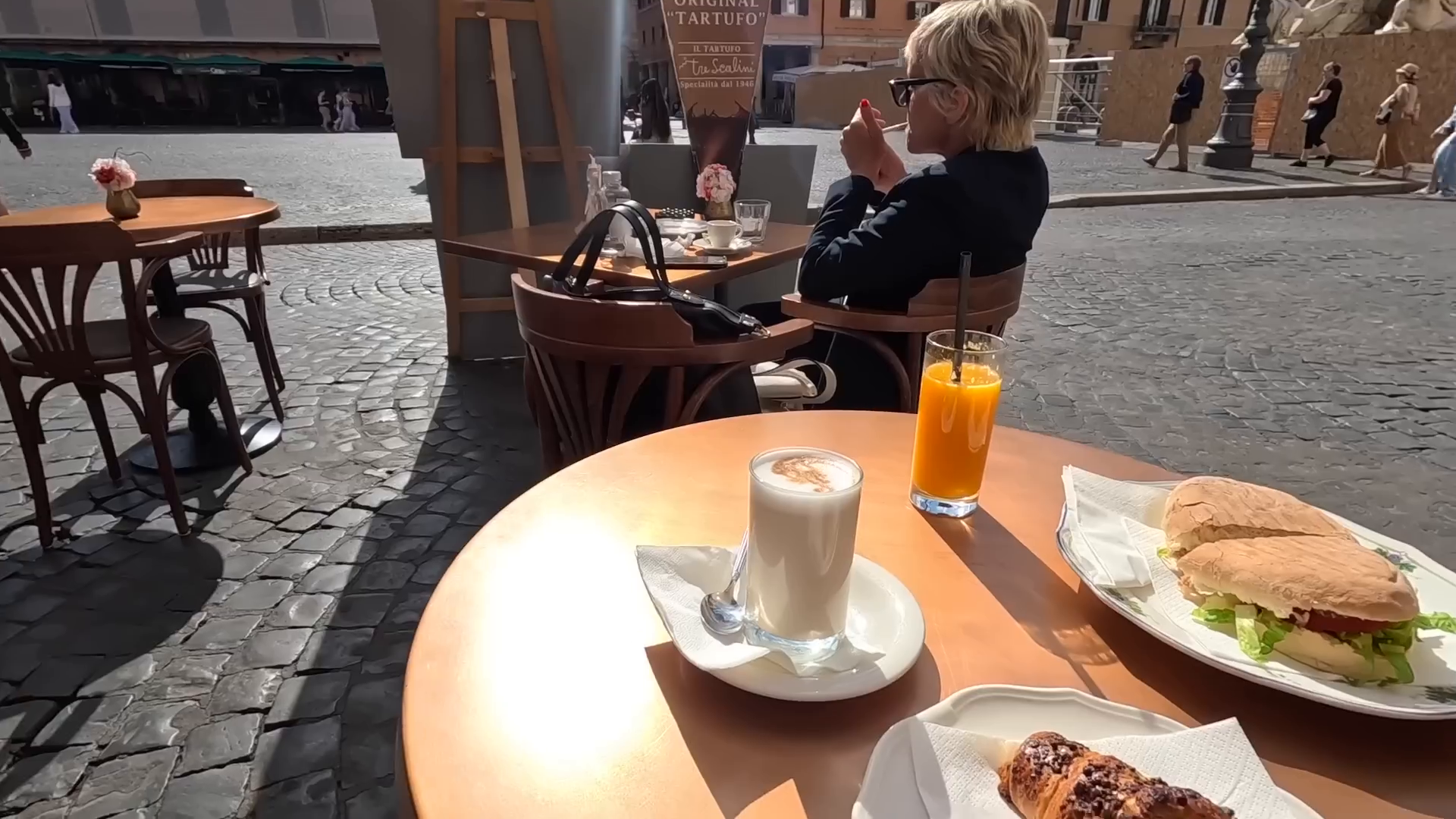 Breakfast in Rome