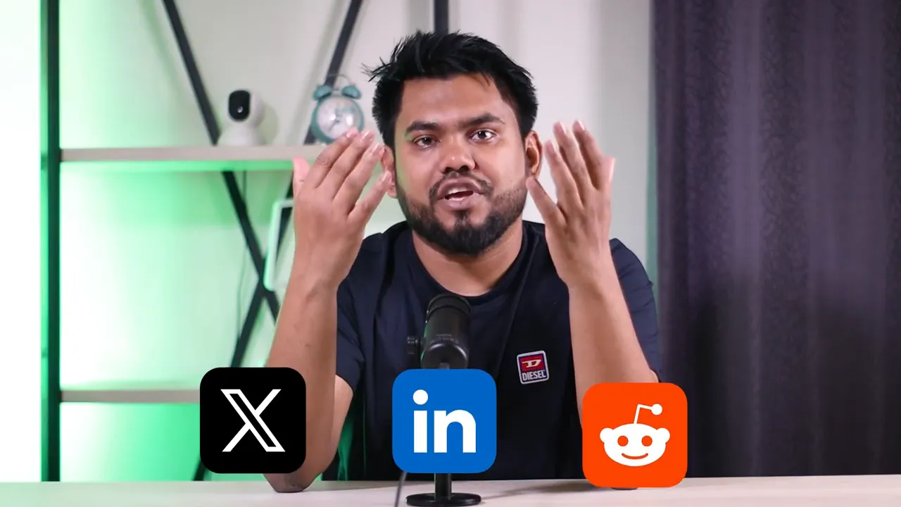 Biểu tượng X, LinkedIn và Reddit xuất hiện phía trước người thuyết trình