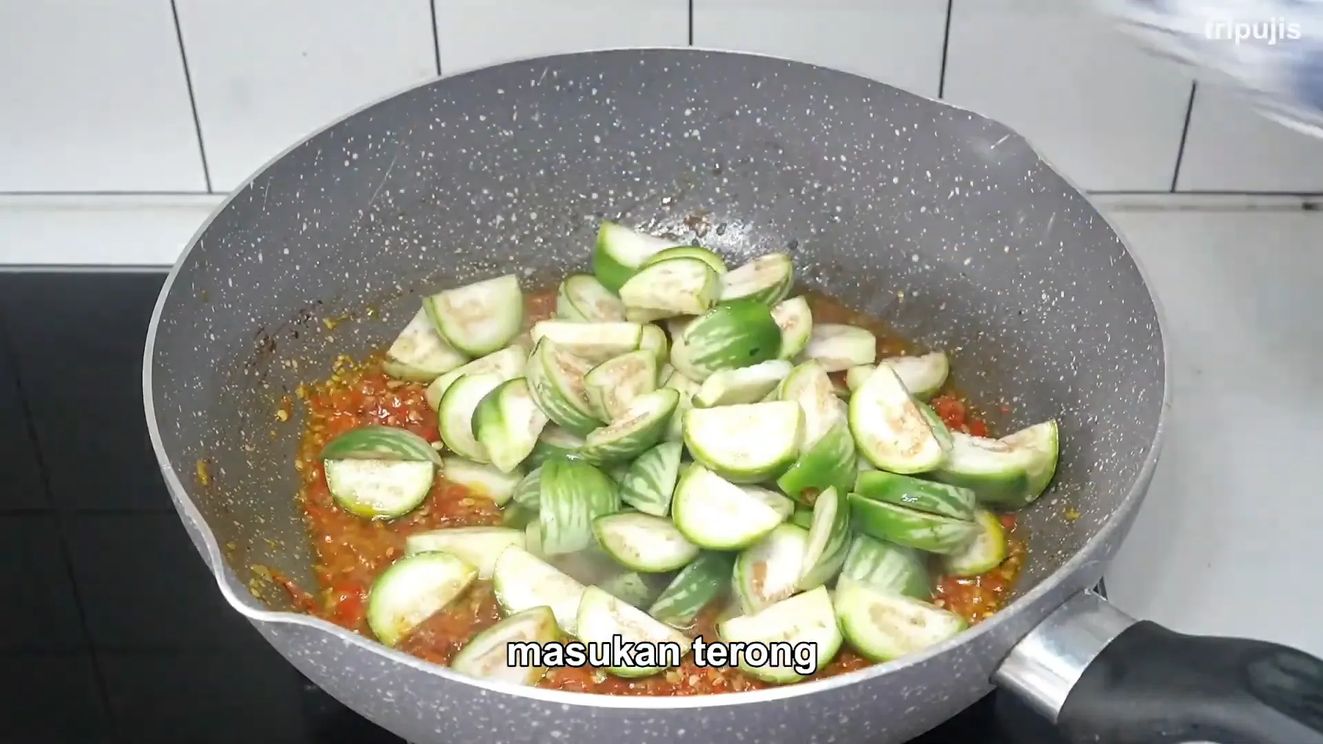 Potongan terong siap dimasak
