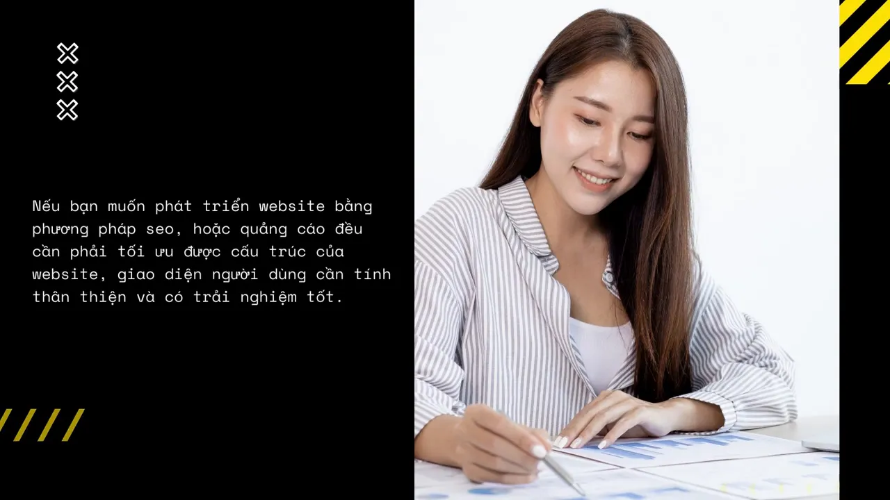 Slide về kế hoạch phát triển website để hỗ trợ hoạt động marketing online
