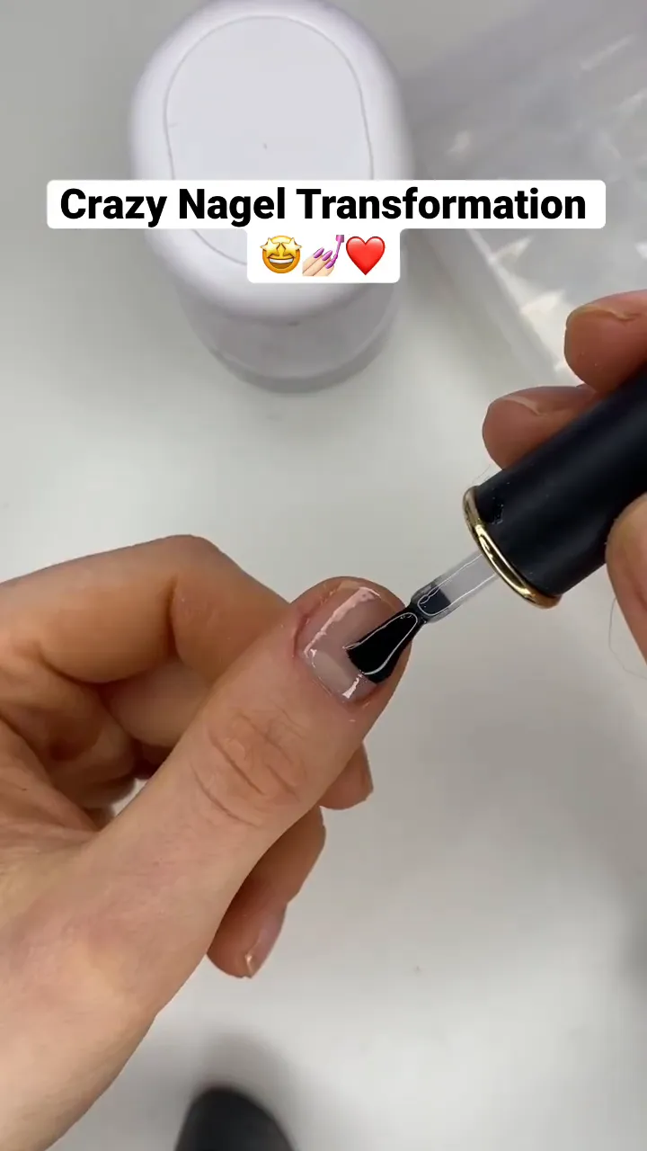 Base Gel auftragen