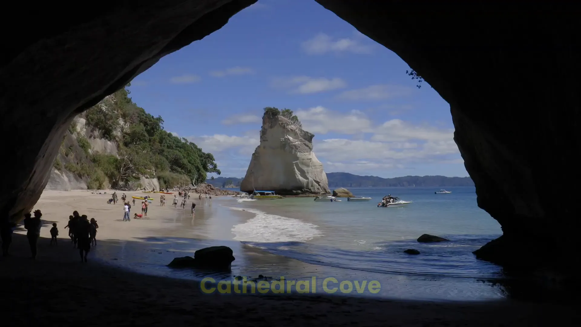 Cathedral Cove beach - Bay of Island vs Coromandel