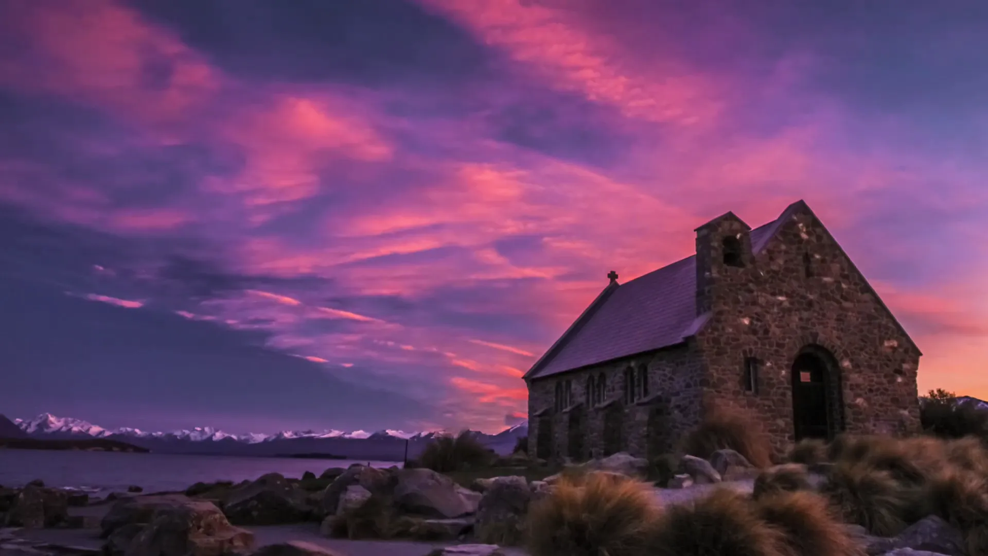 Lake Tekapo turquoise water and Church of the Good Shepherd