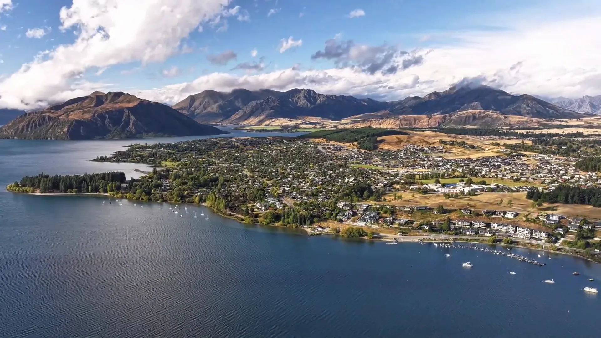 Wanaka Lake