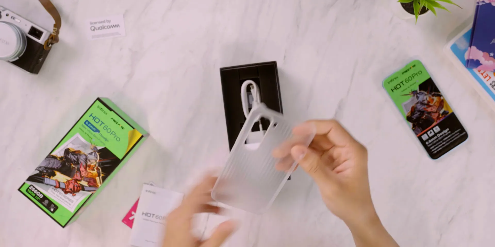 Isi kotak Infinix Hot 60 Pro lengkap dengan casing dan charger 45W