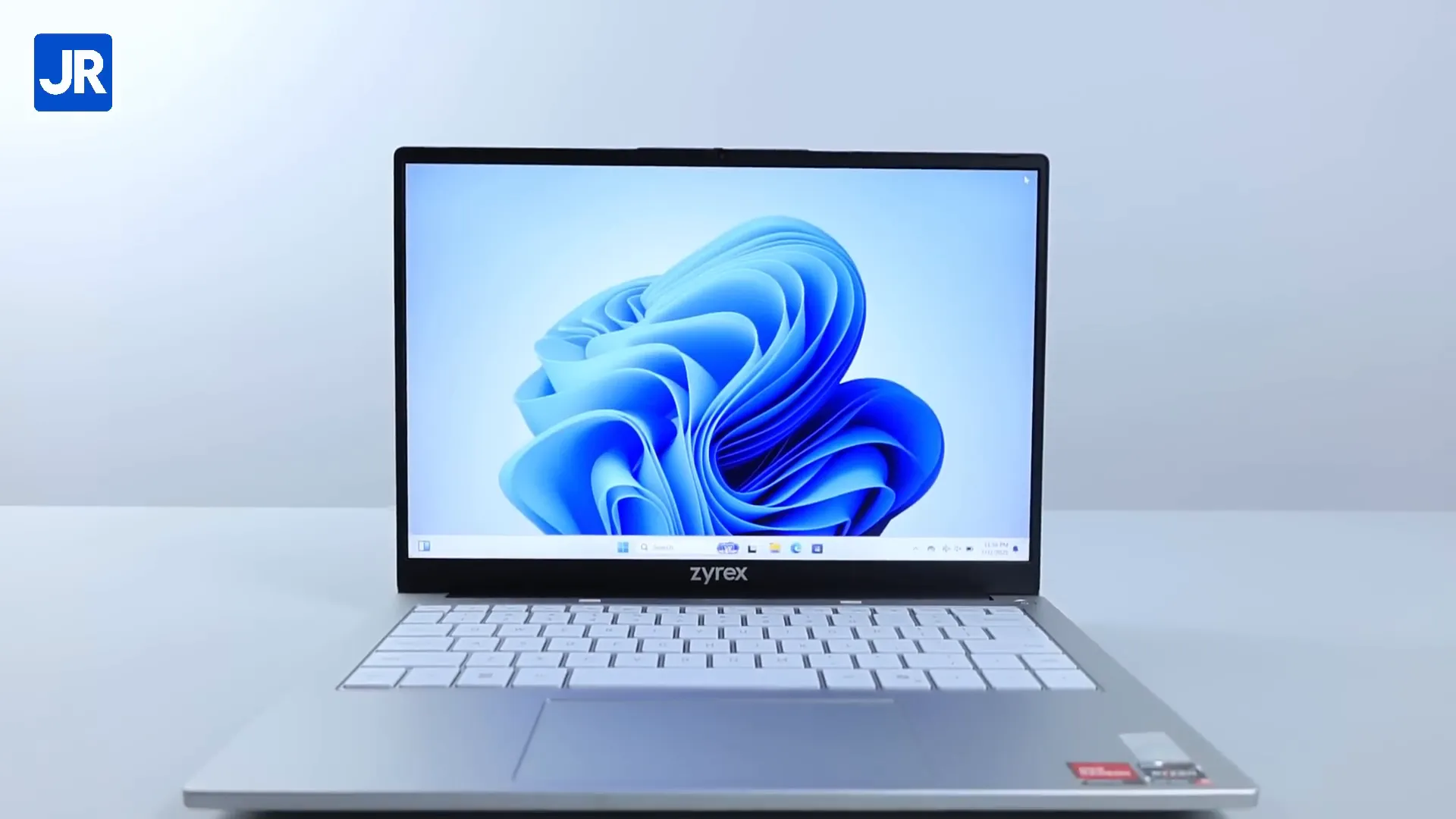 Zyrex D-Tech Pro tampak depan desain minimalis