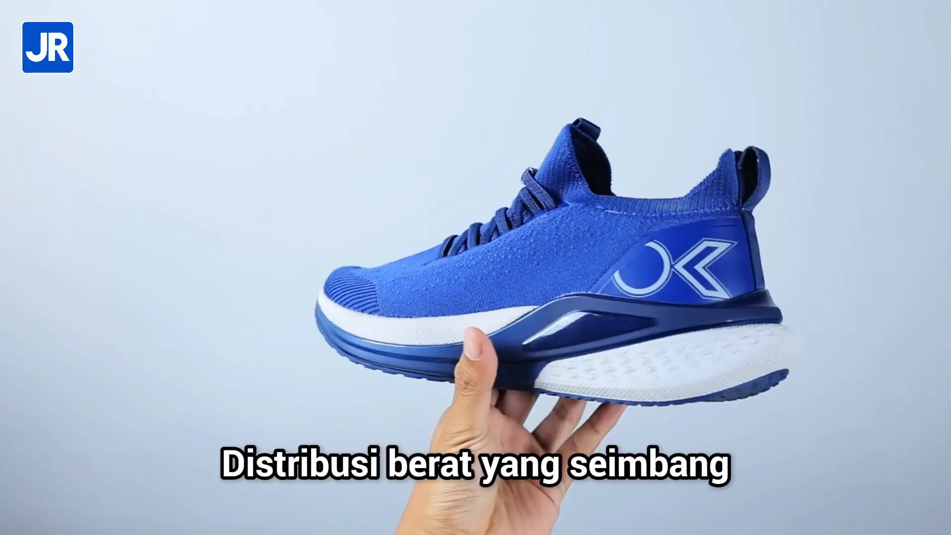 Midsole Mitsoul dengan aksen plastik futuristik Sensu V2