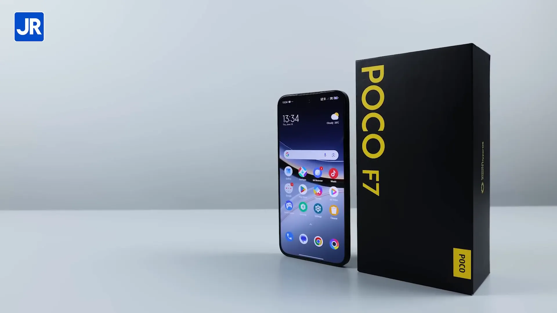 Desain premium POCO F7 dengan bodi dual tone kaca dan frame metal
