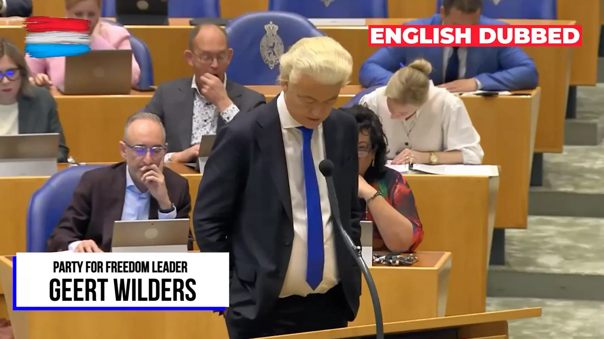 Geert Wilders presenting crime statistics