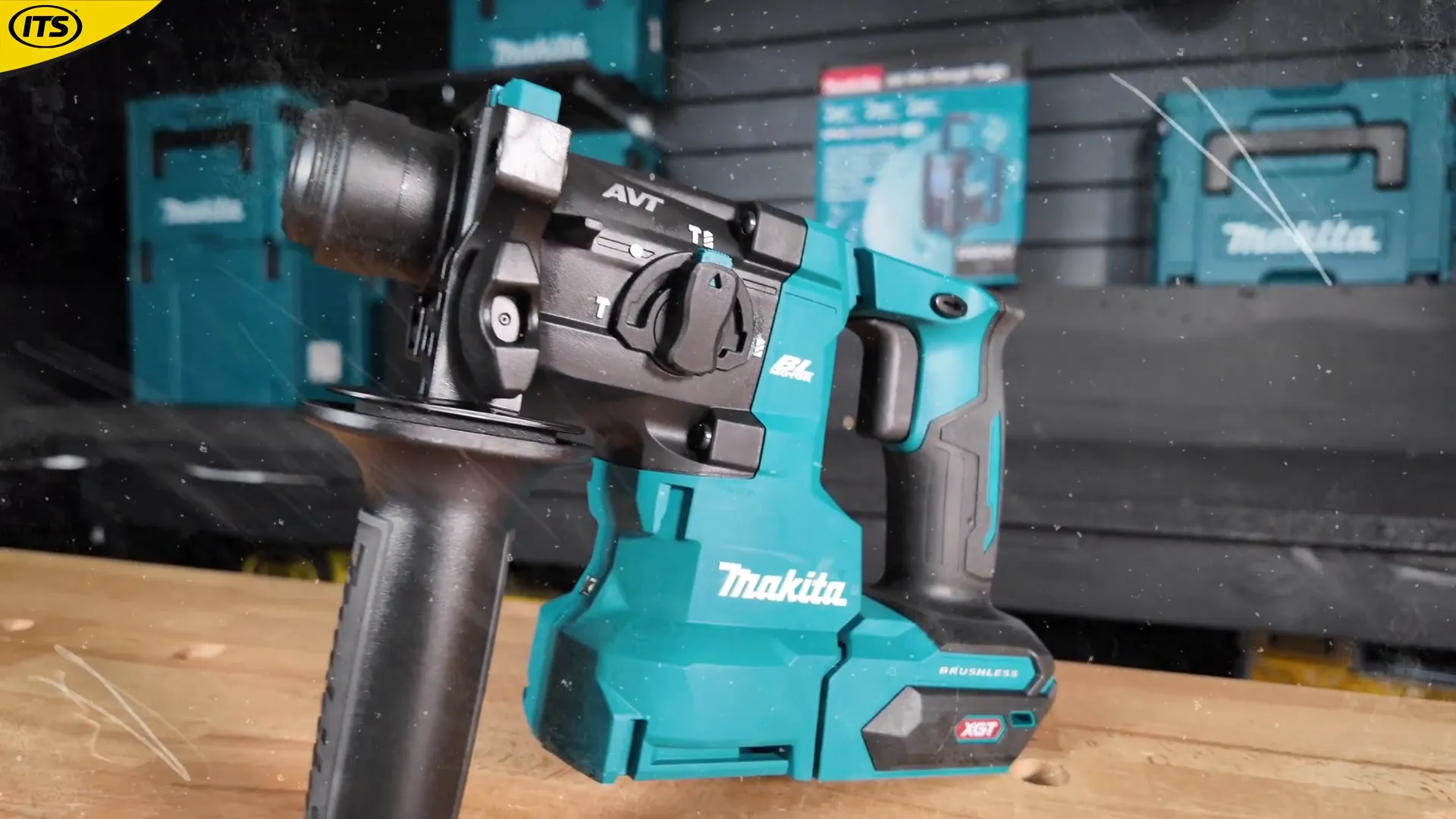 Động cơ không chổi than trên Makita HR010GZ01