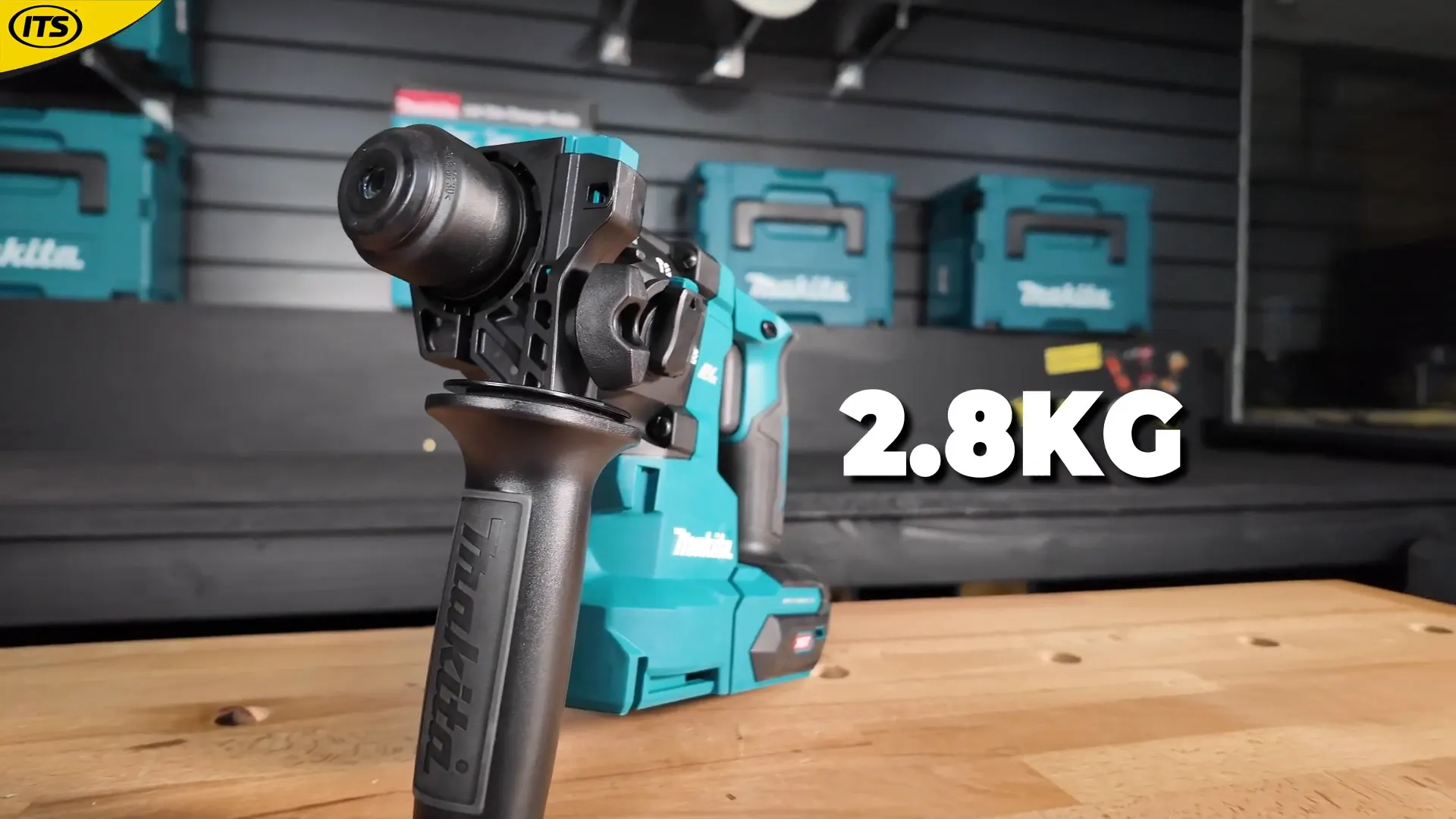 Máy khoan búa Makita HR010GZ01 nhỏ gọn