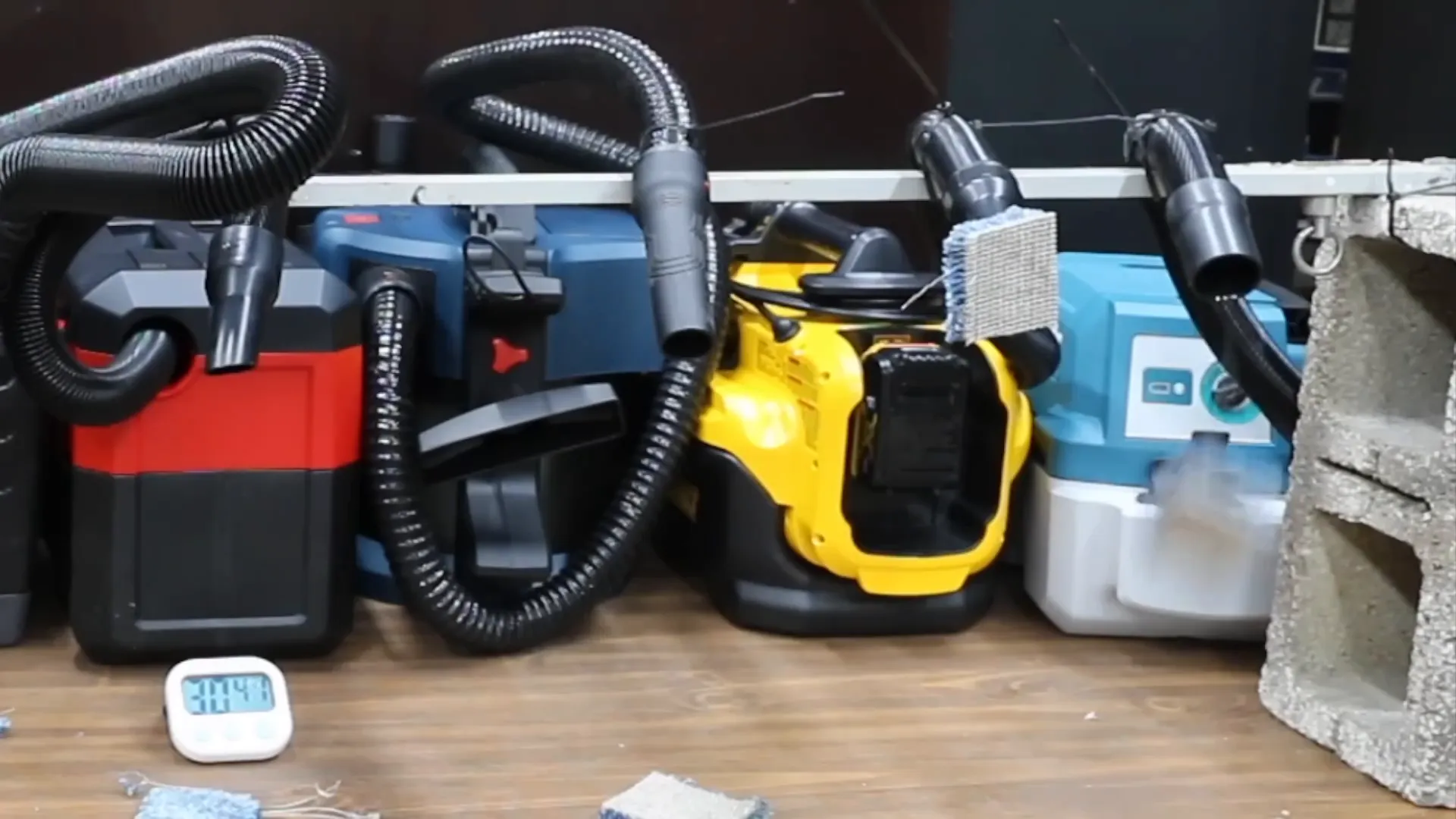 Thời gian sử dụng máy hút bụi Dewalt
