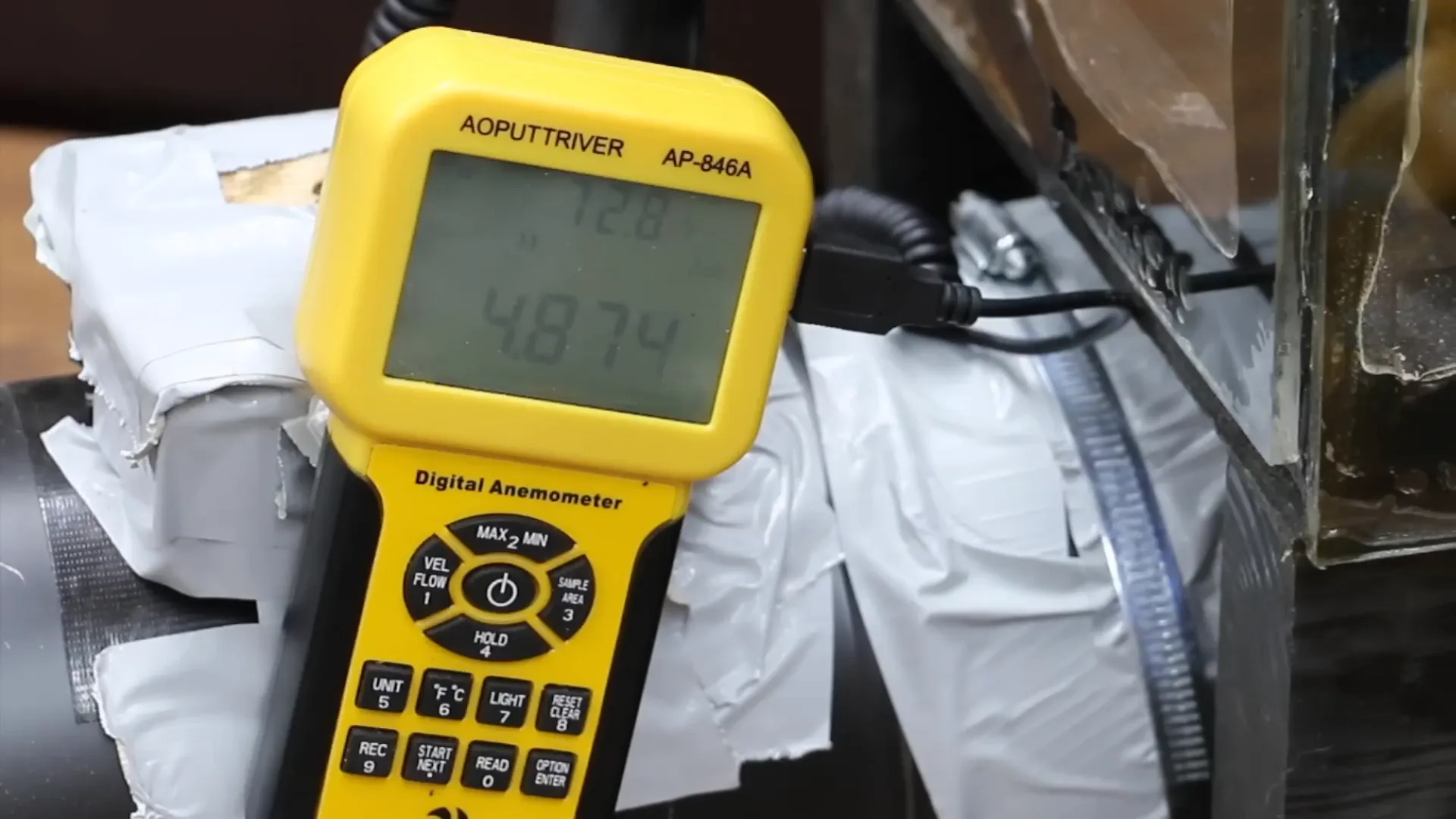 Thử nghiệm tốc độ không khí của máy hút bụi