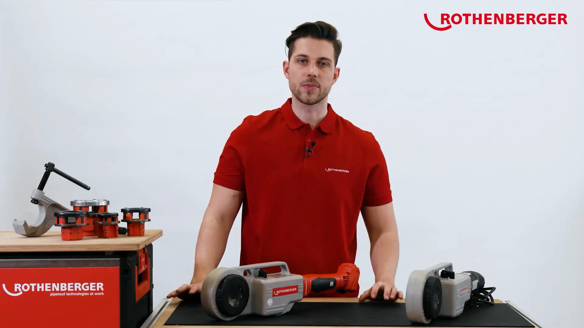 Cấu tạo máy cắt ren SUPERTRONIC 2000 E