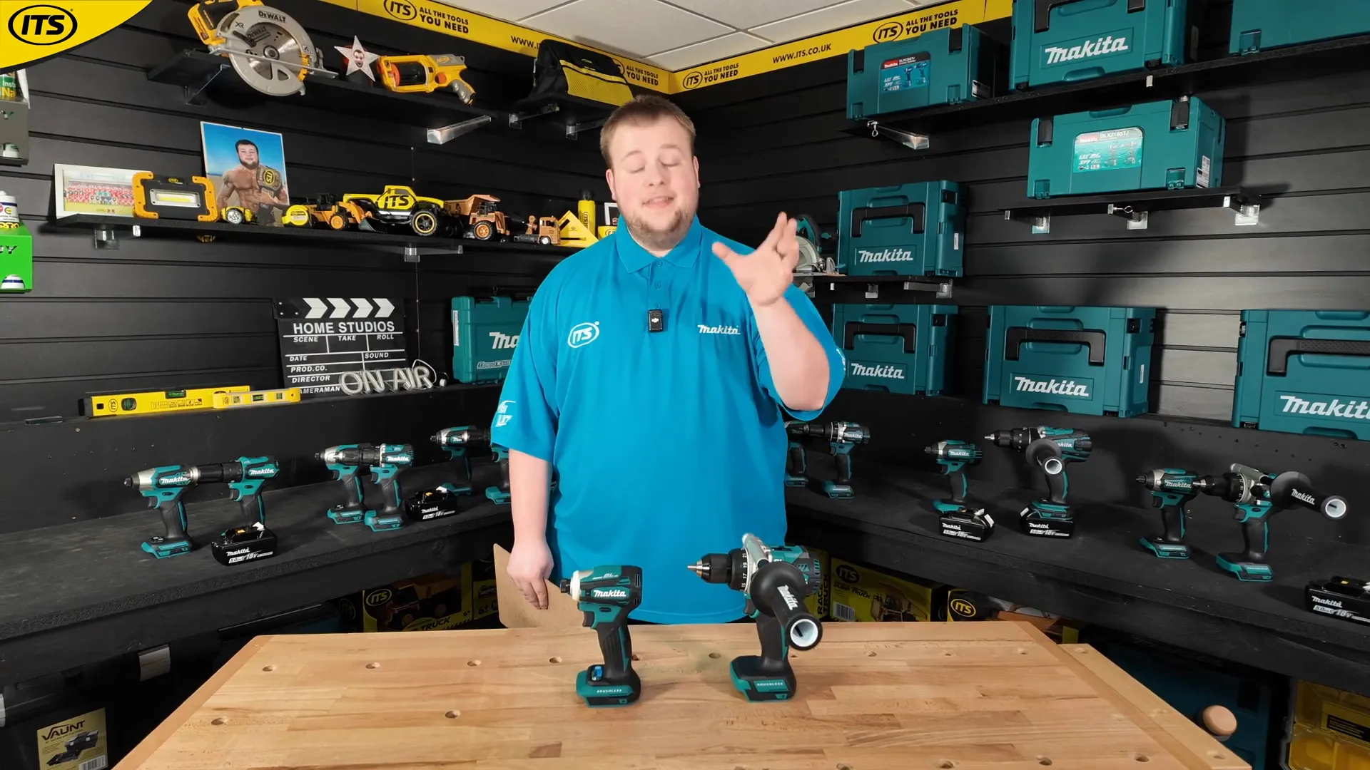 Bộ đôi DLX 2455 của Makita