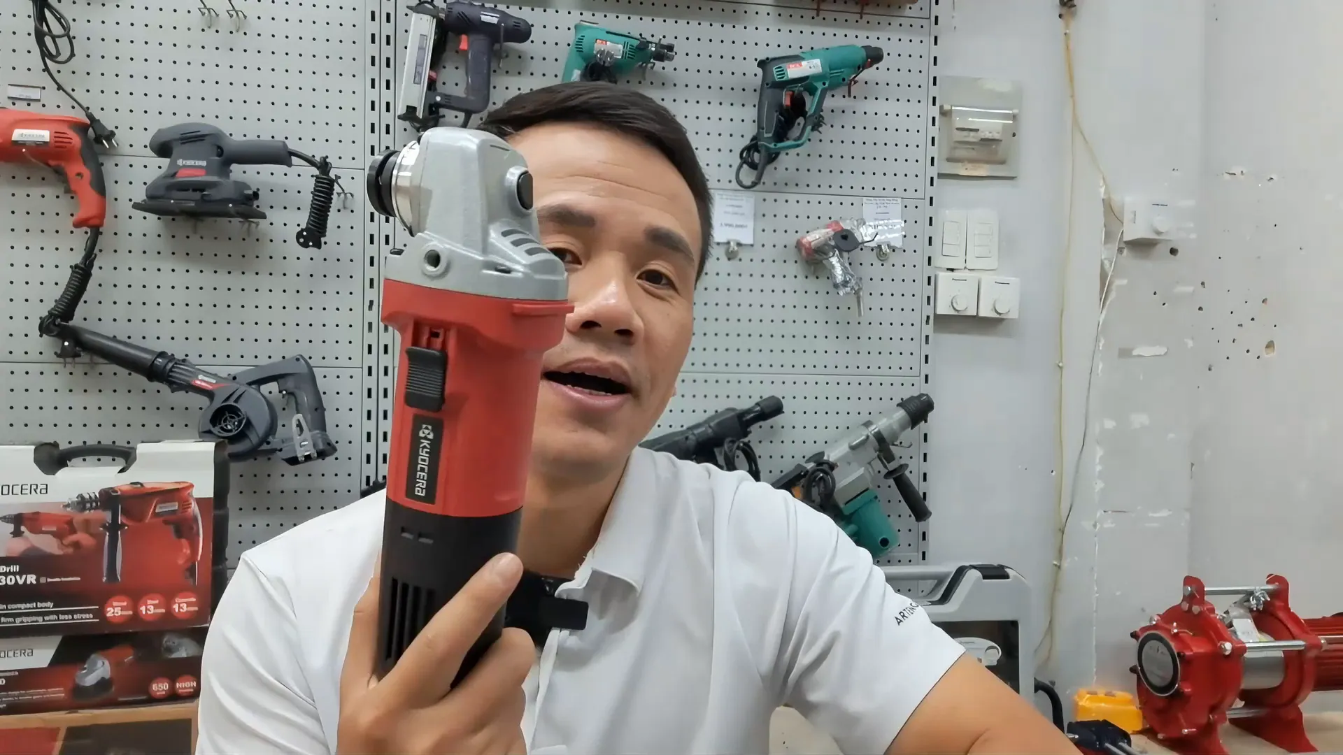 Độ êm của máy mài góc KYOCERA