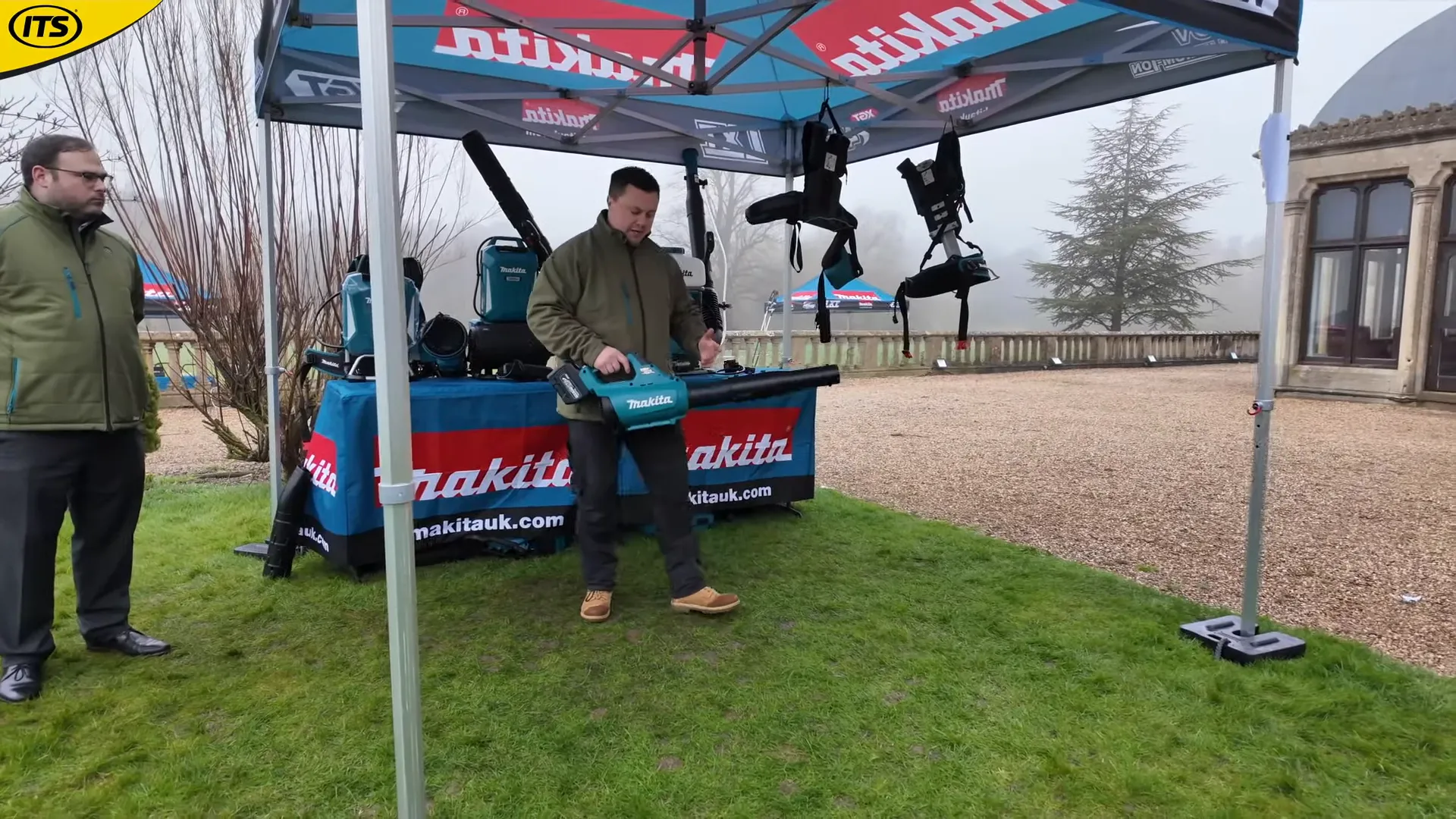 Máy phun thuốc Makita PM 001