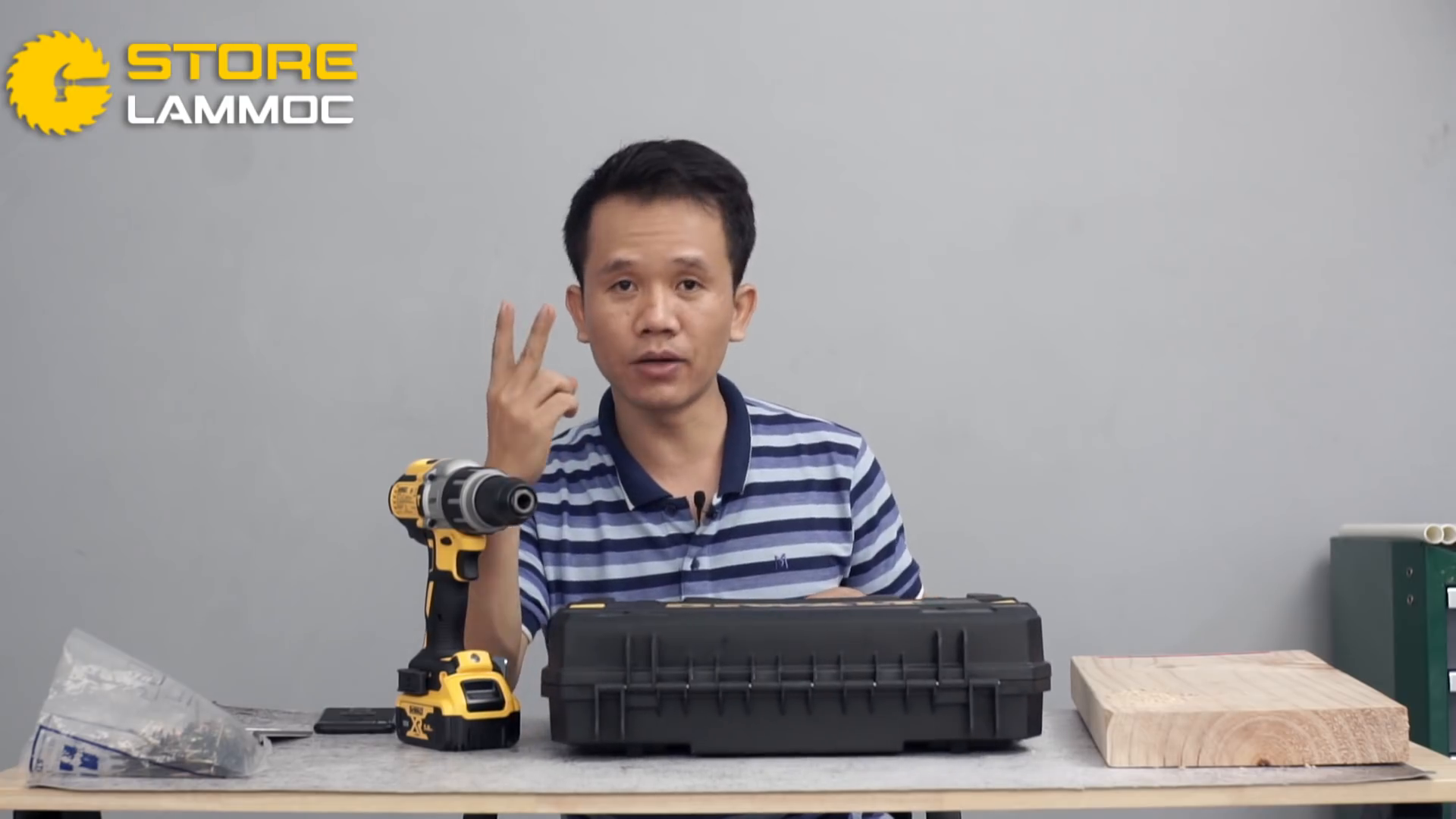 Máy Khoan Pin Dewalt DCD996P2