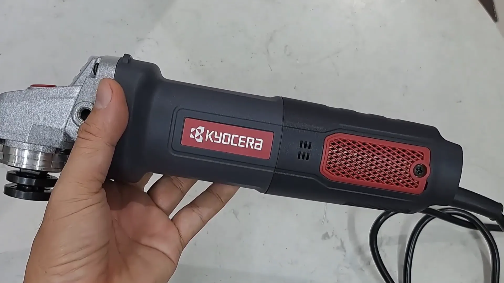 Máy mài góc Kyocera AG1000T