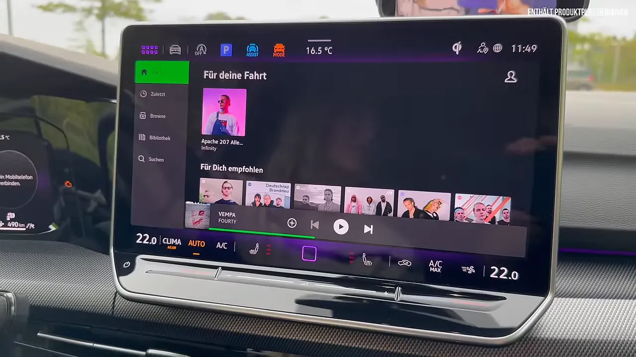 Infotainment-Menü mit Home-View und Klimasteuerung
