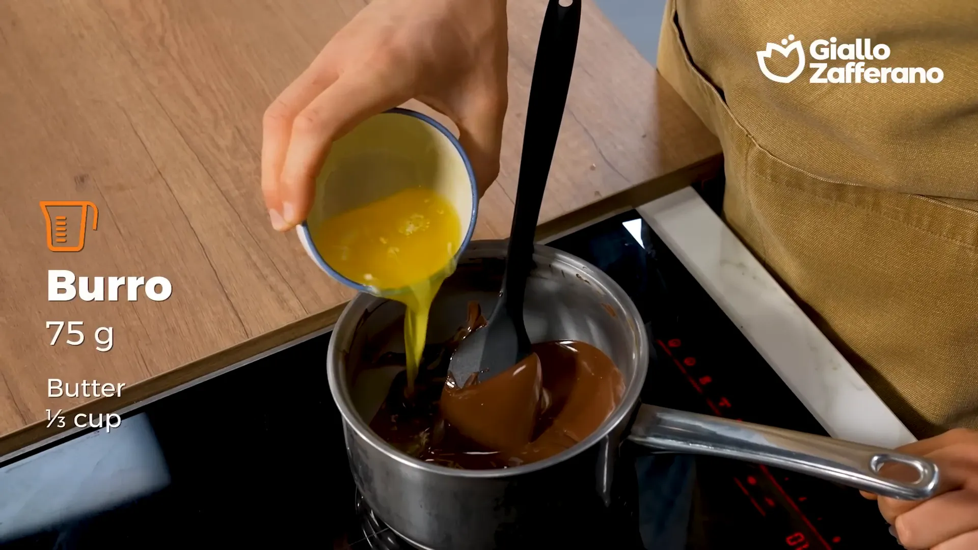 Cioccolato e burro fusi a bagnomaria