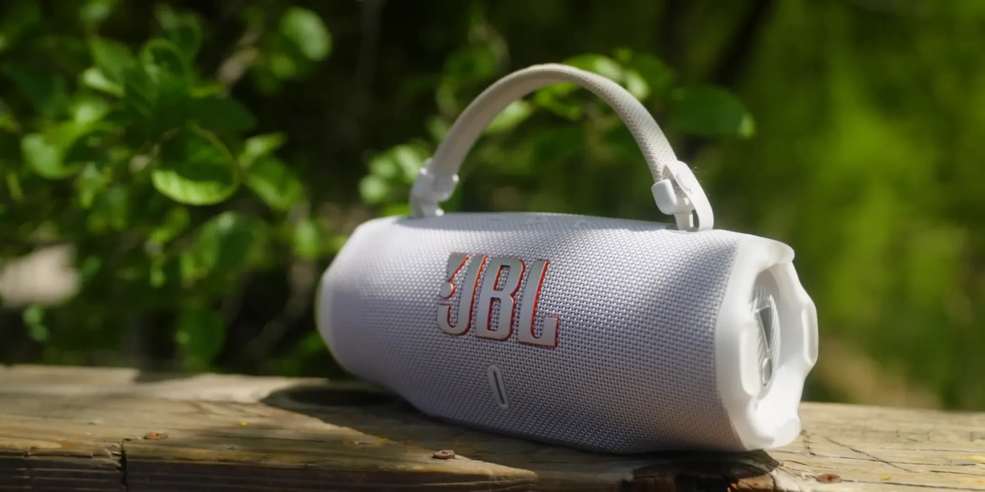 JBL Charge 6 Bluetooth Speaker
