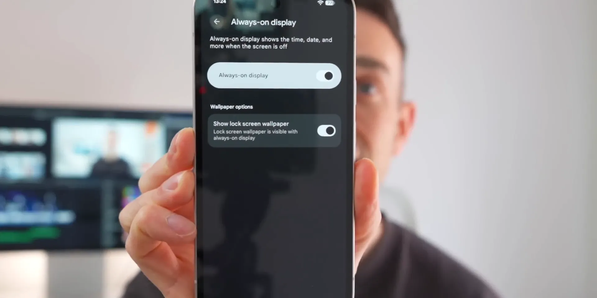 Toggle for Ambient Display wallpaper in settings