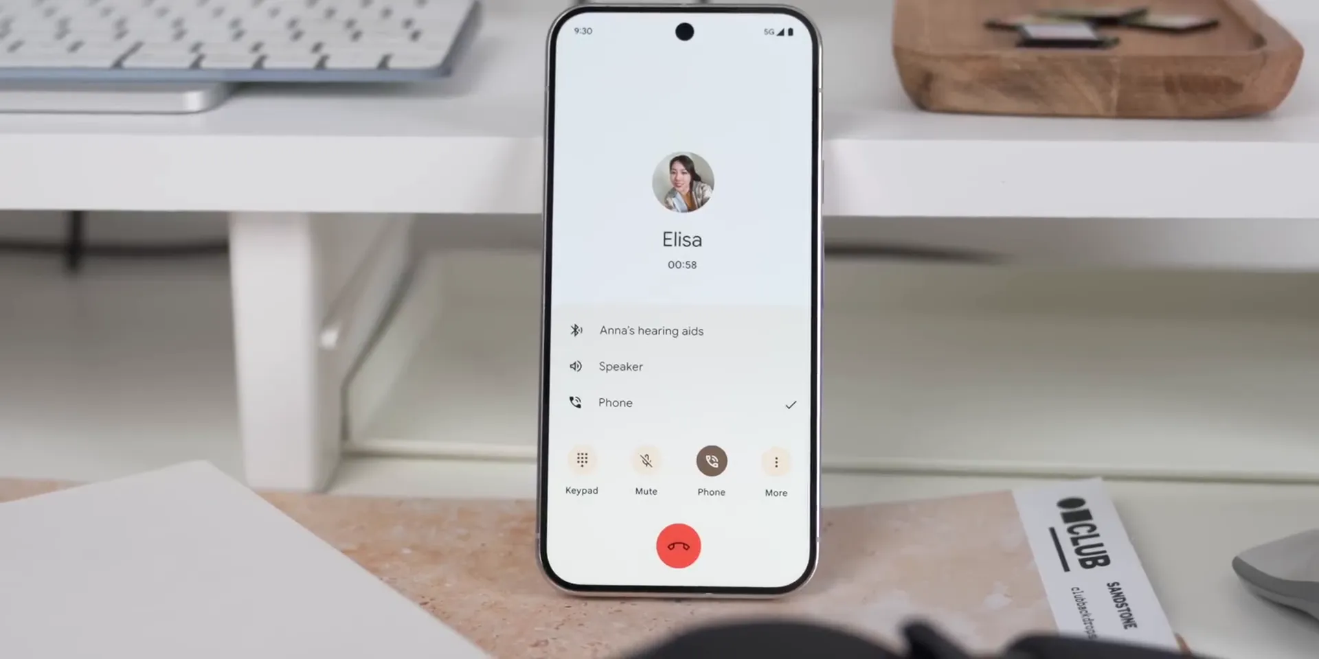 Hearing aid microphone control in Android 16