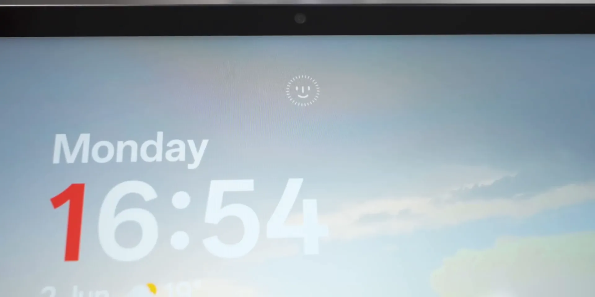 OnePlus Pad 3 face unlock in action