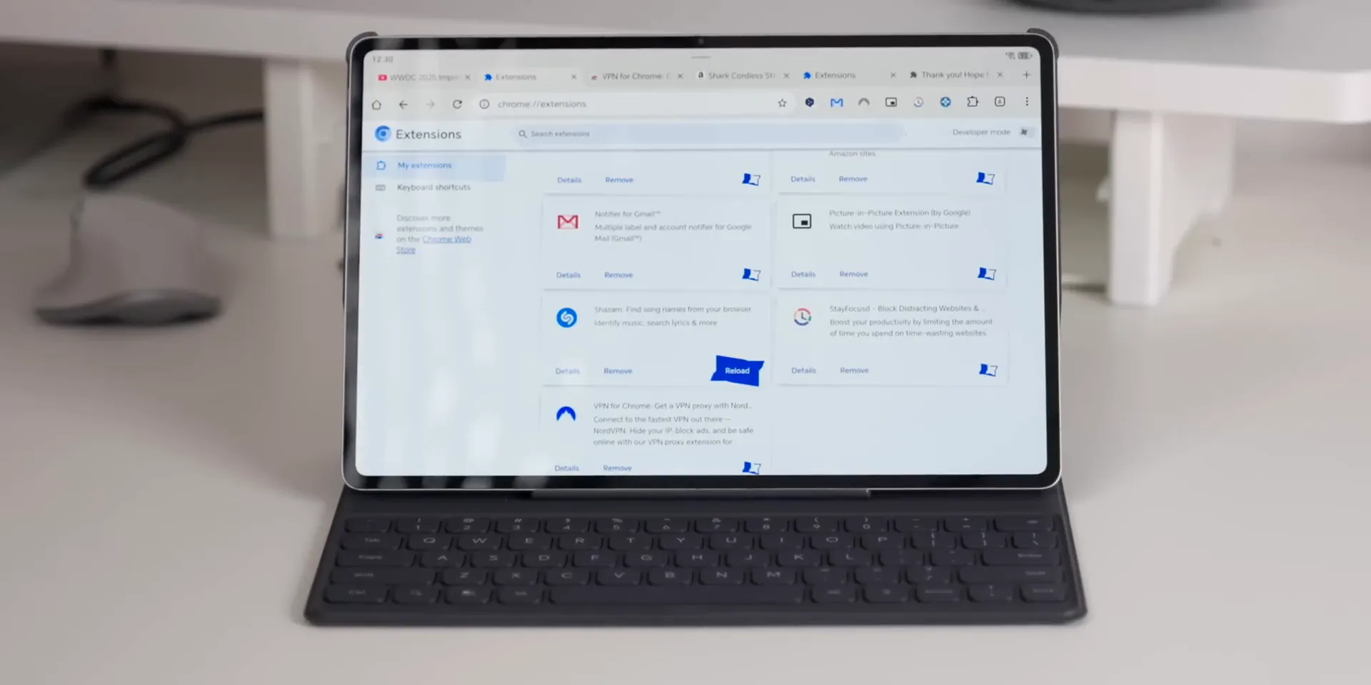 Chromium browser running on Android tablet