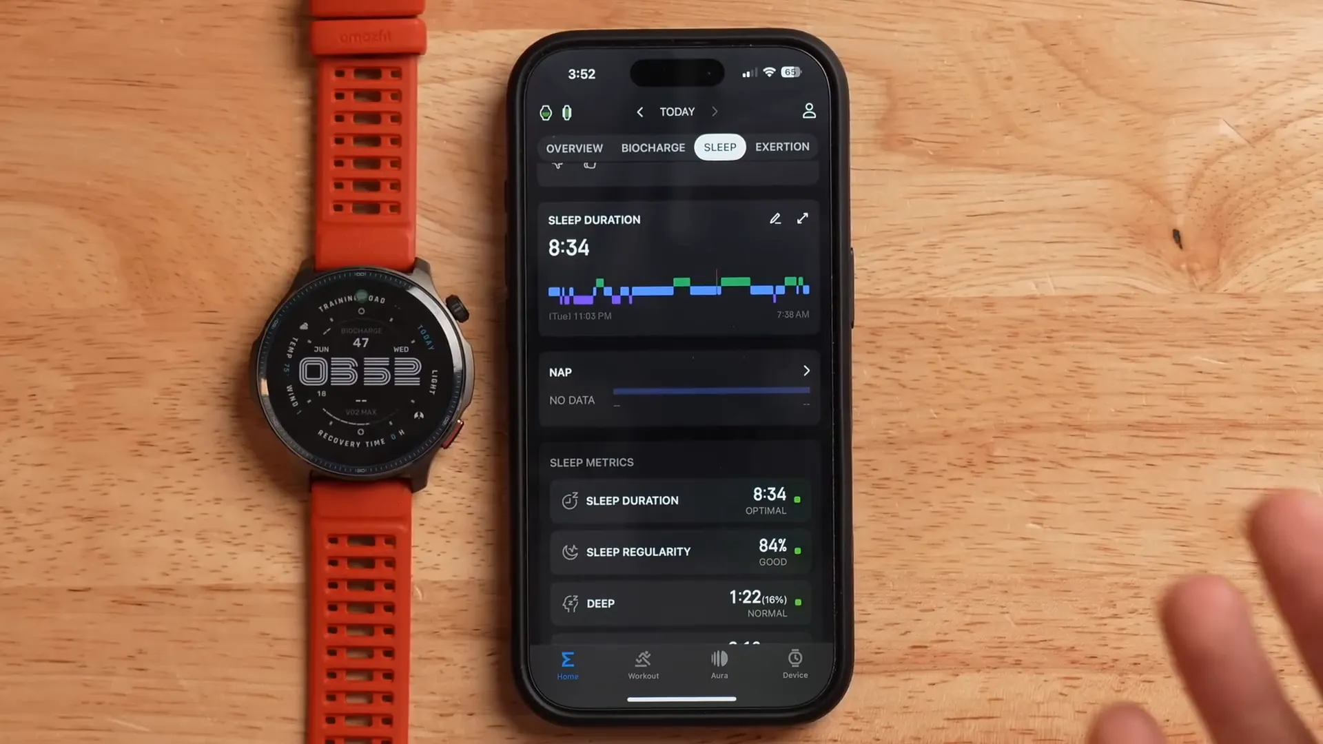 Sleep tracking details and score in Zepp app