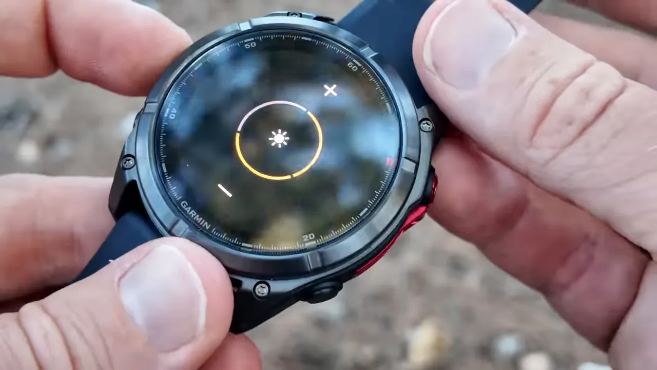 Comparison: garmin fenix 8, garmin fenix 8 pro, garmin fenix 8 pro MicroLED side-by-side