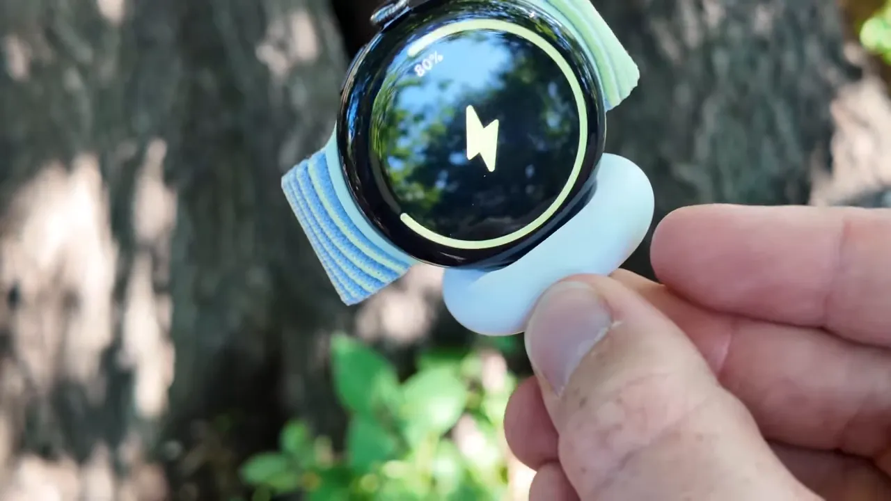 Magnetic charging dock for Pixel Watch 4