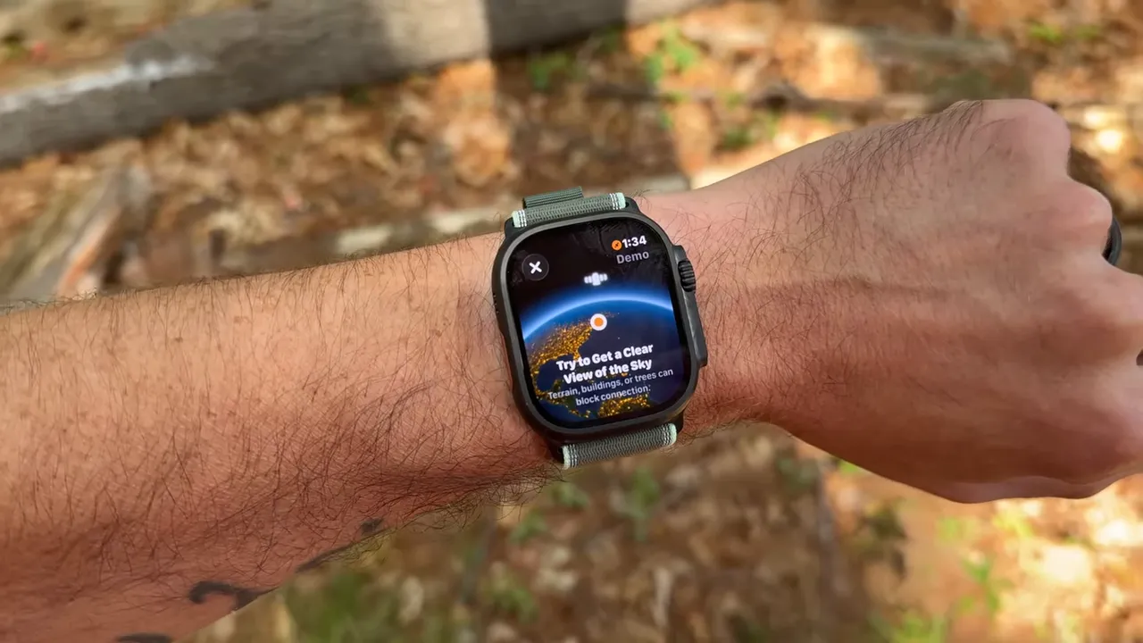 Watch displaying satellite connection guidance overlay