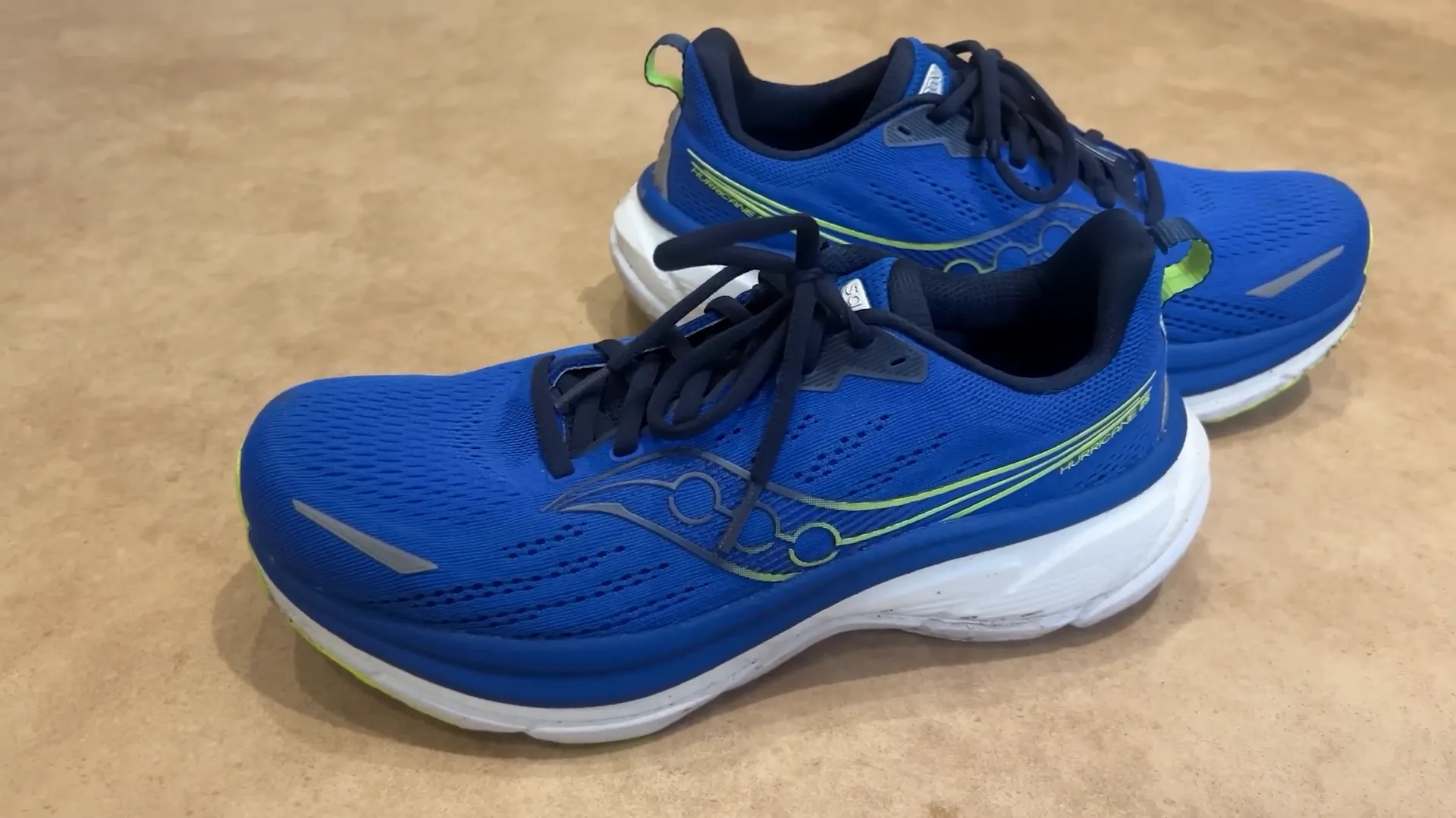 Saucony Hurricane 25 stability running shoe