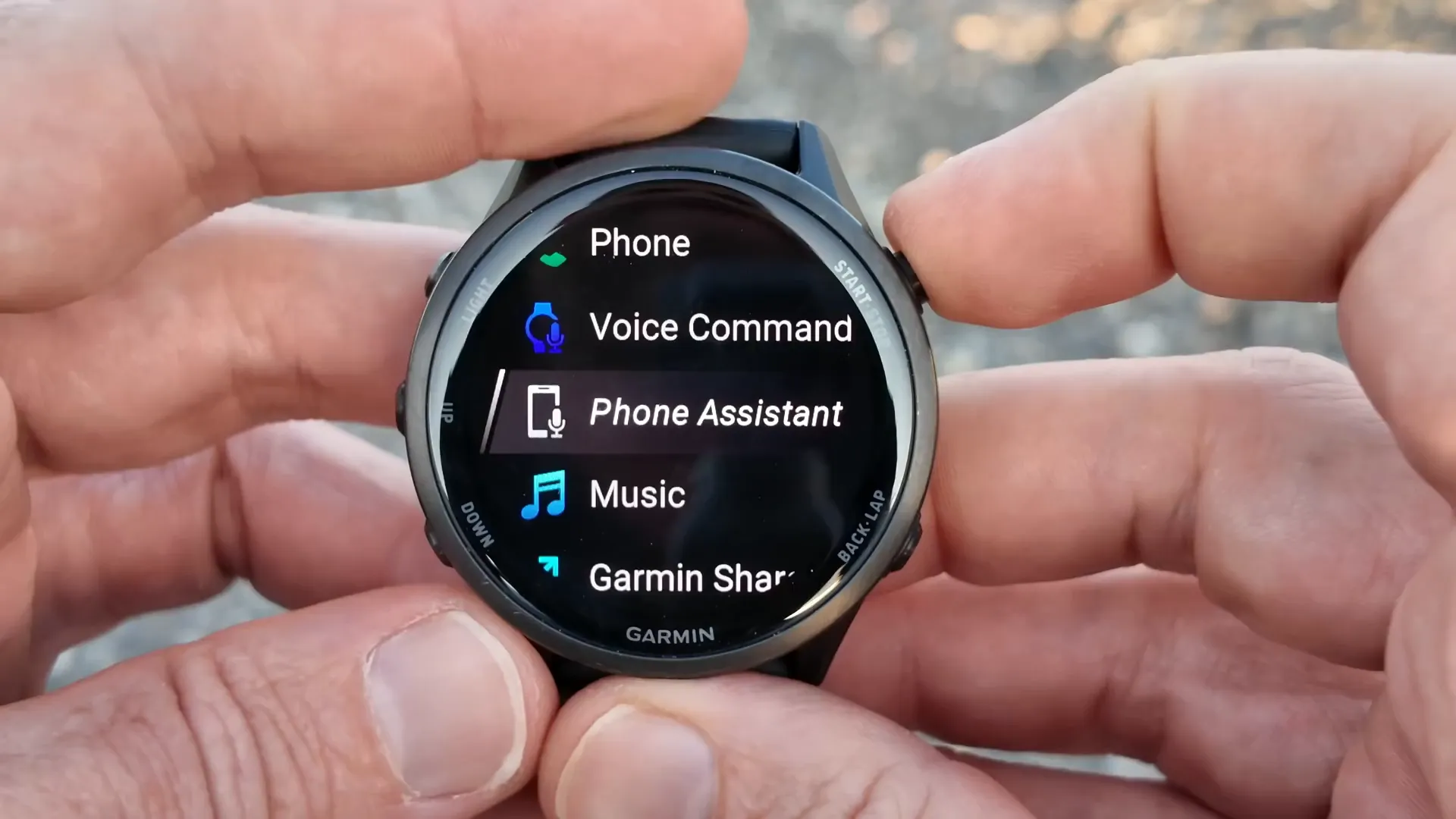 Speaker and microphone features on Garmin Forerunner 970