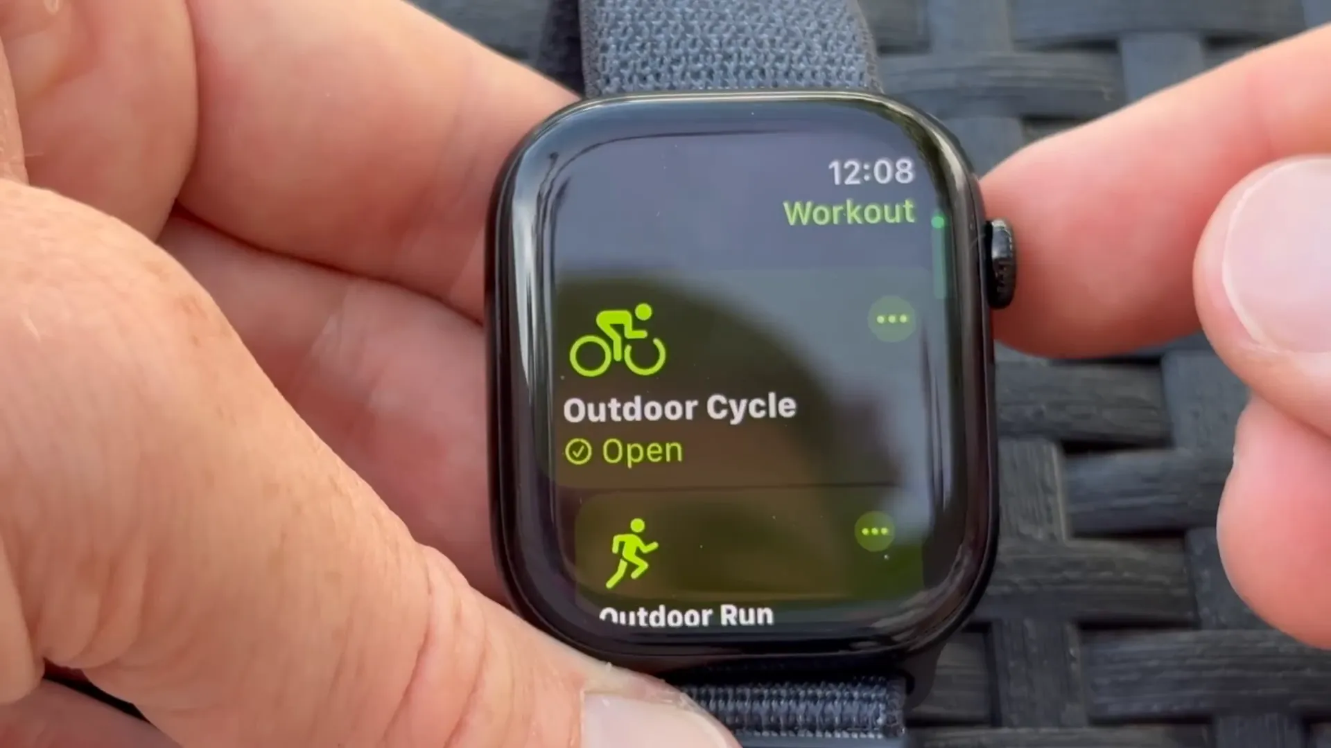 Sports tracking features on Apple Watch Series 10