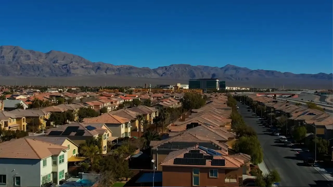 Neighborhood map and spotlight list showing Providence Skye Canyon Aliante Summerland