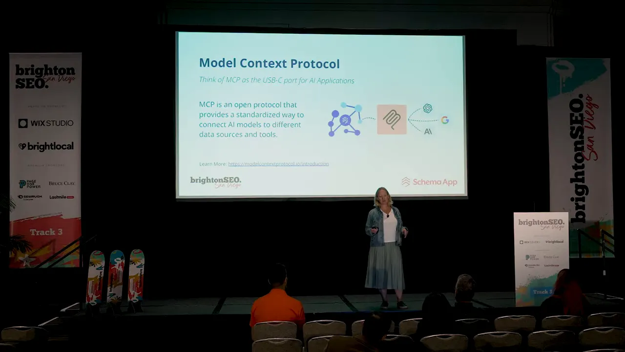 Trang chiếu giới thiệu Model Context Protocol và kết nối dữ liệu cho AI