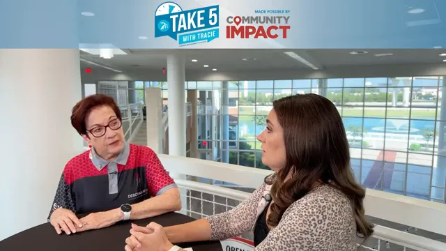 Tracie reacting to Deborah explaining refinance and lender trends