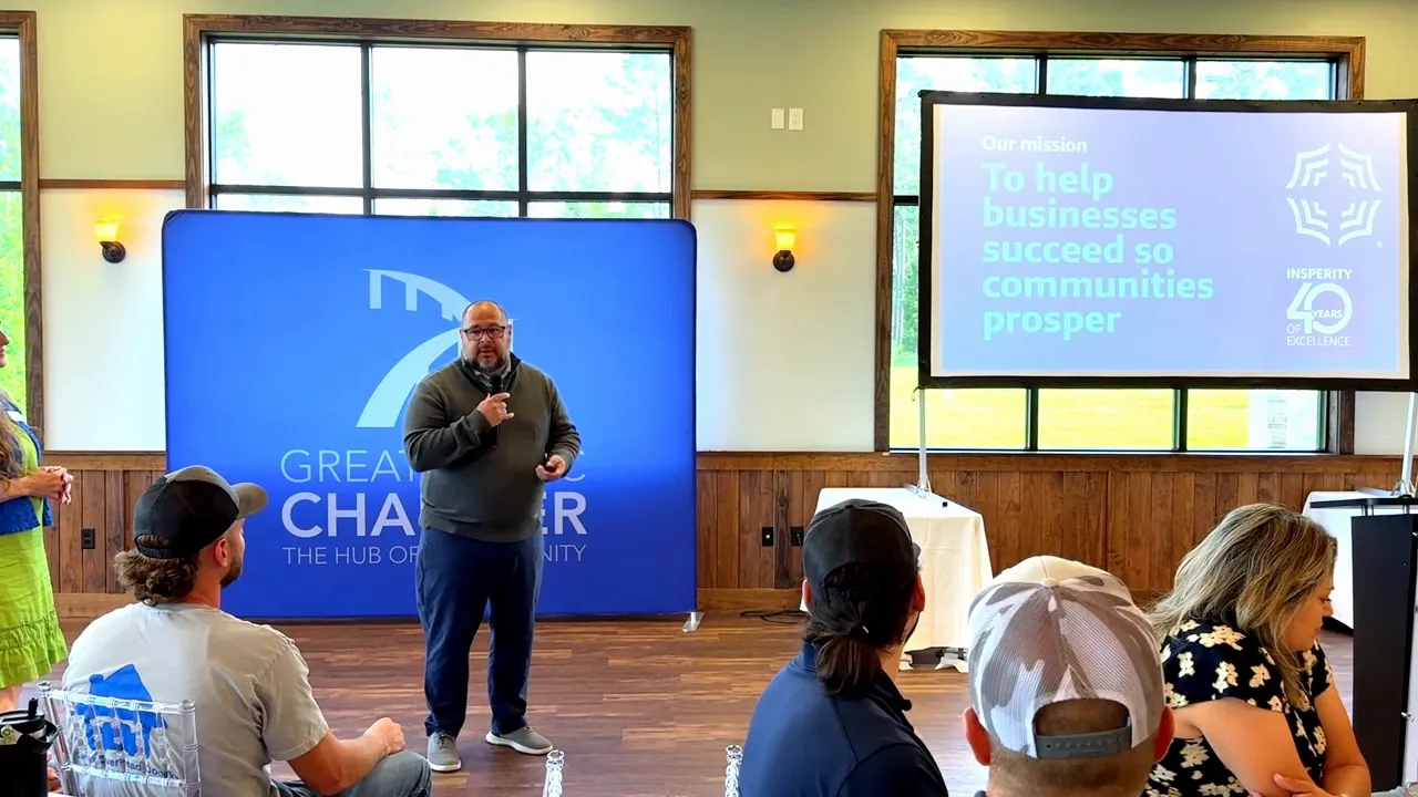 Insperity presenter speaking at the Business Networking Breakfast presented by ServiceMaster TRS
