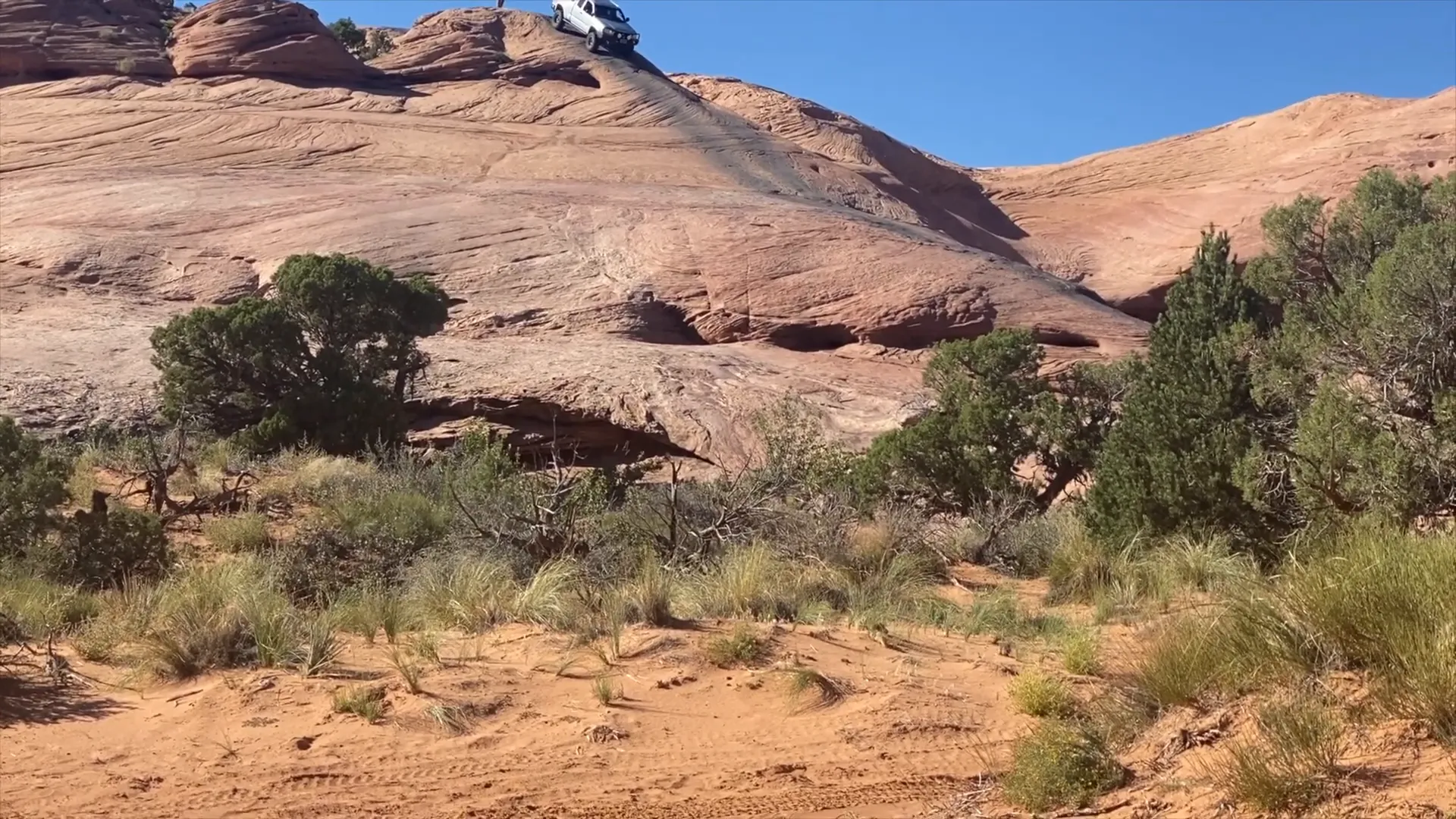 Steep descent on Dragon's Tail