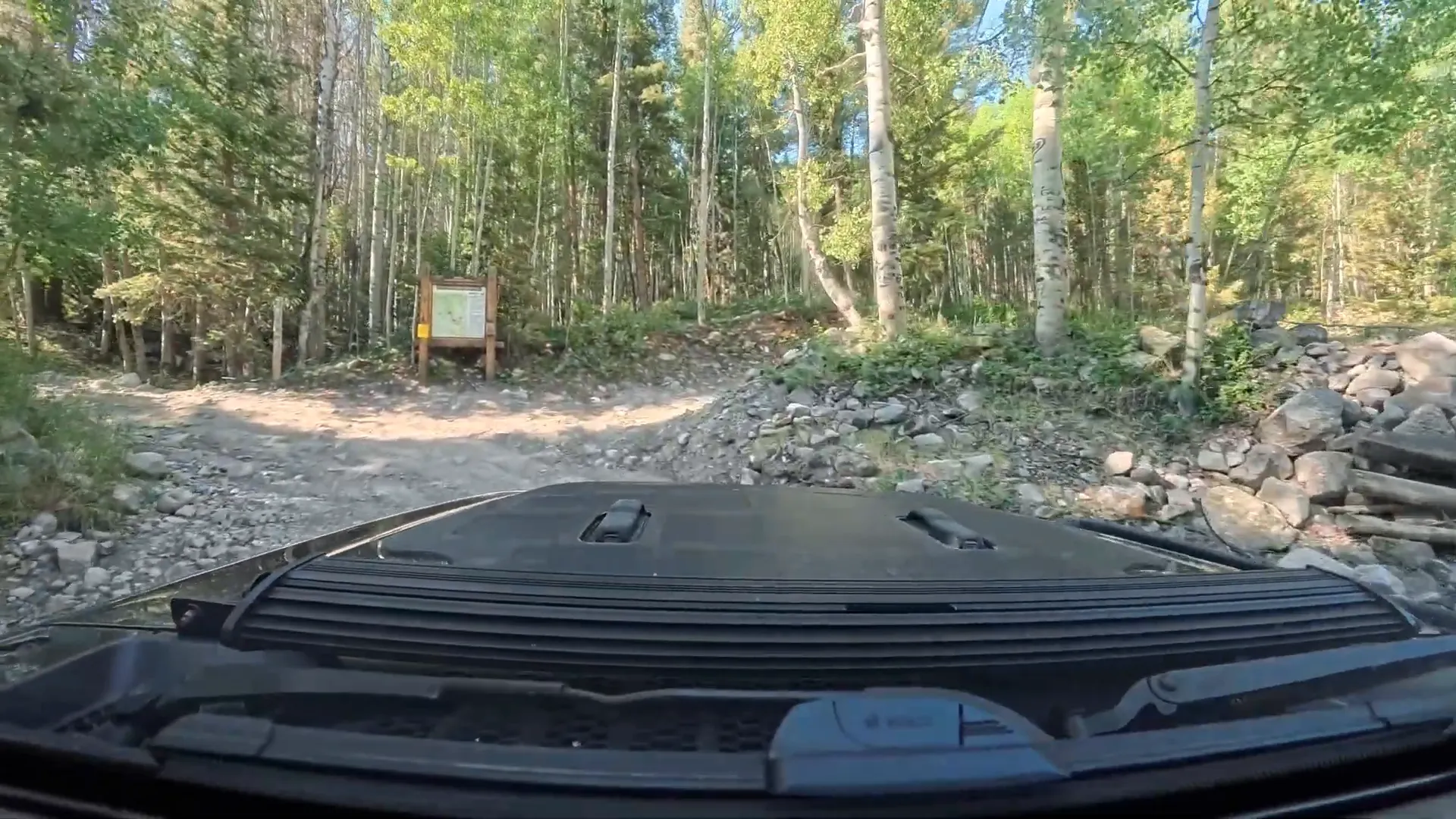 Jeep at trailhead about to start the Mt Antero off-road route