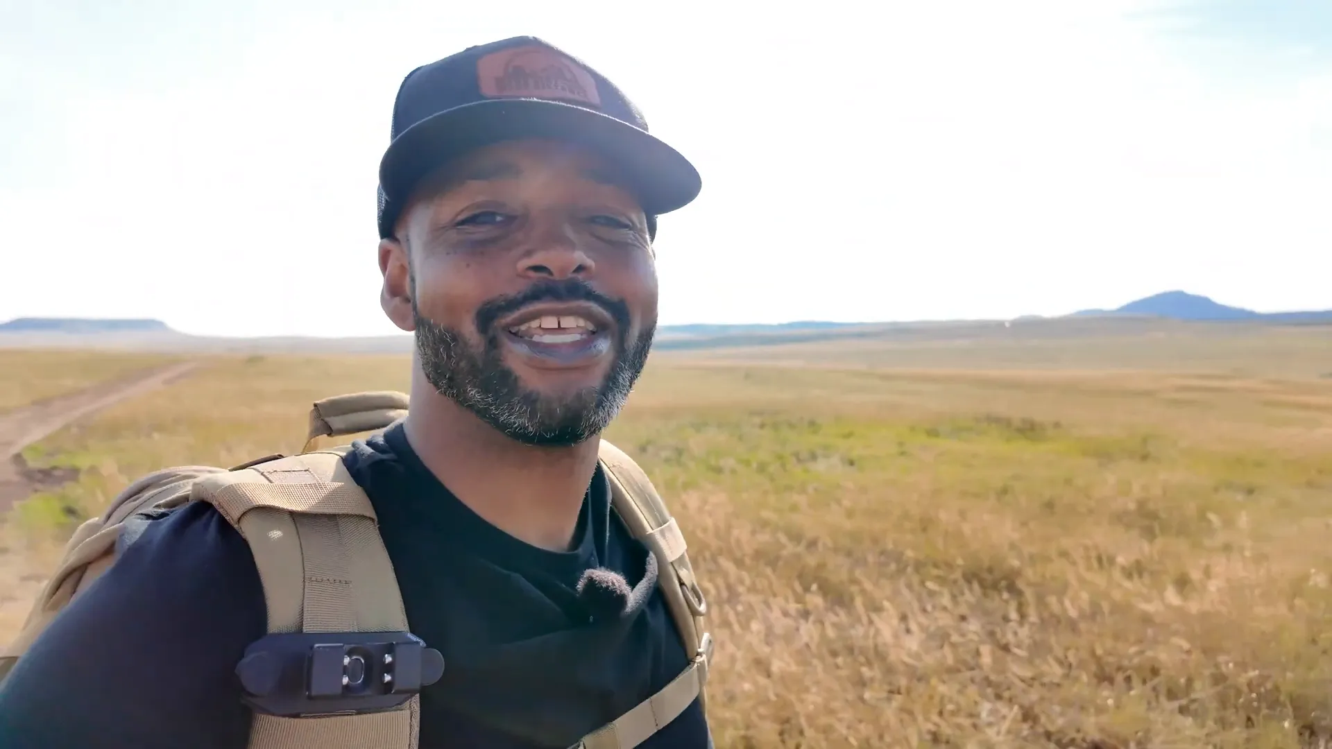 Hiking with the Amheh backpack on a trail