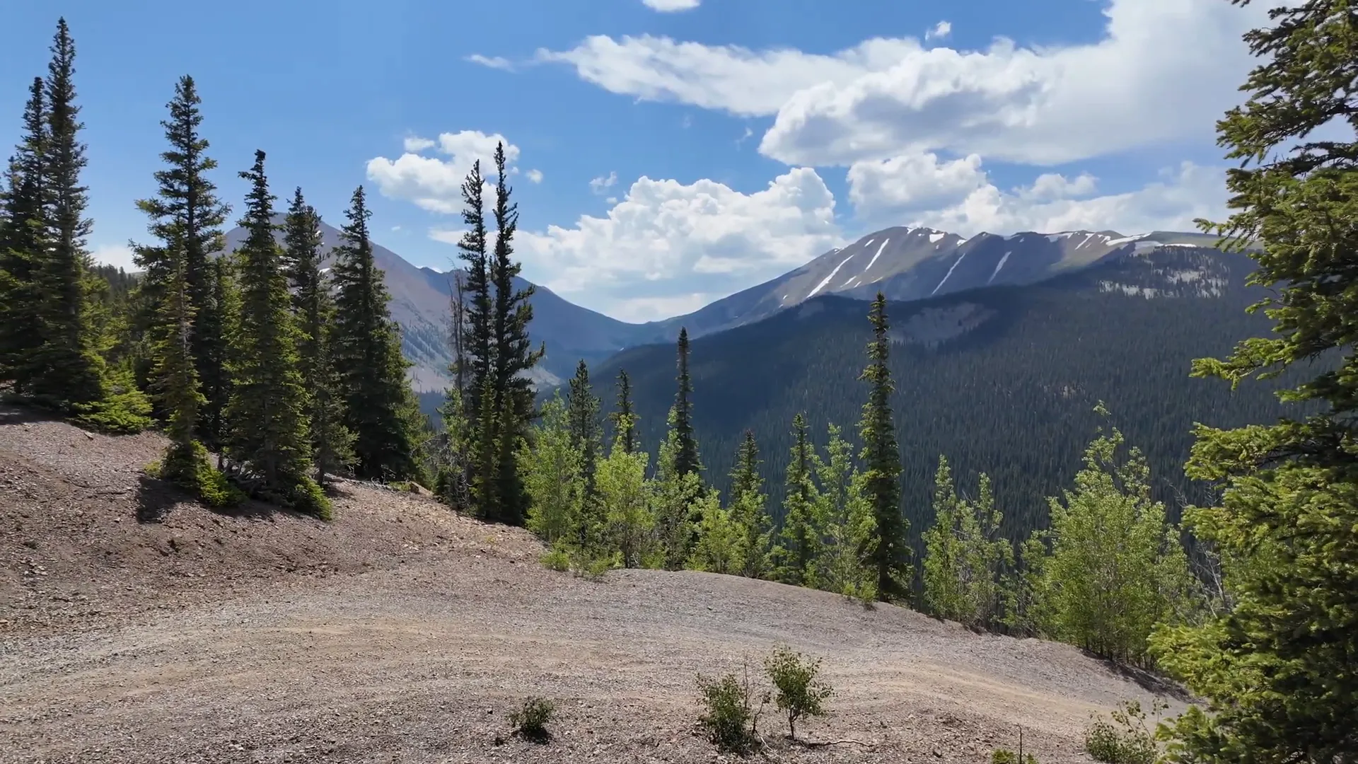 Lookout point with breathtaking views along the trail