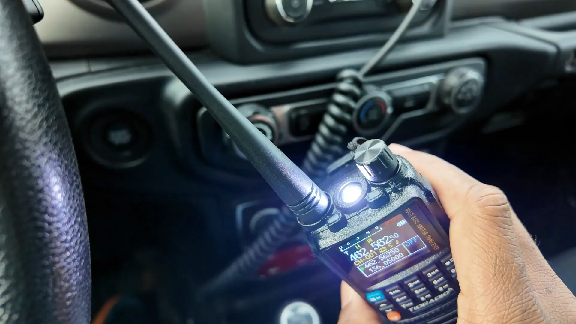 TD-H3 GMRS Radio color screen and LED flashlight activated