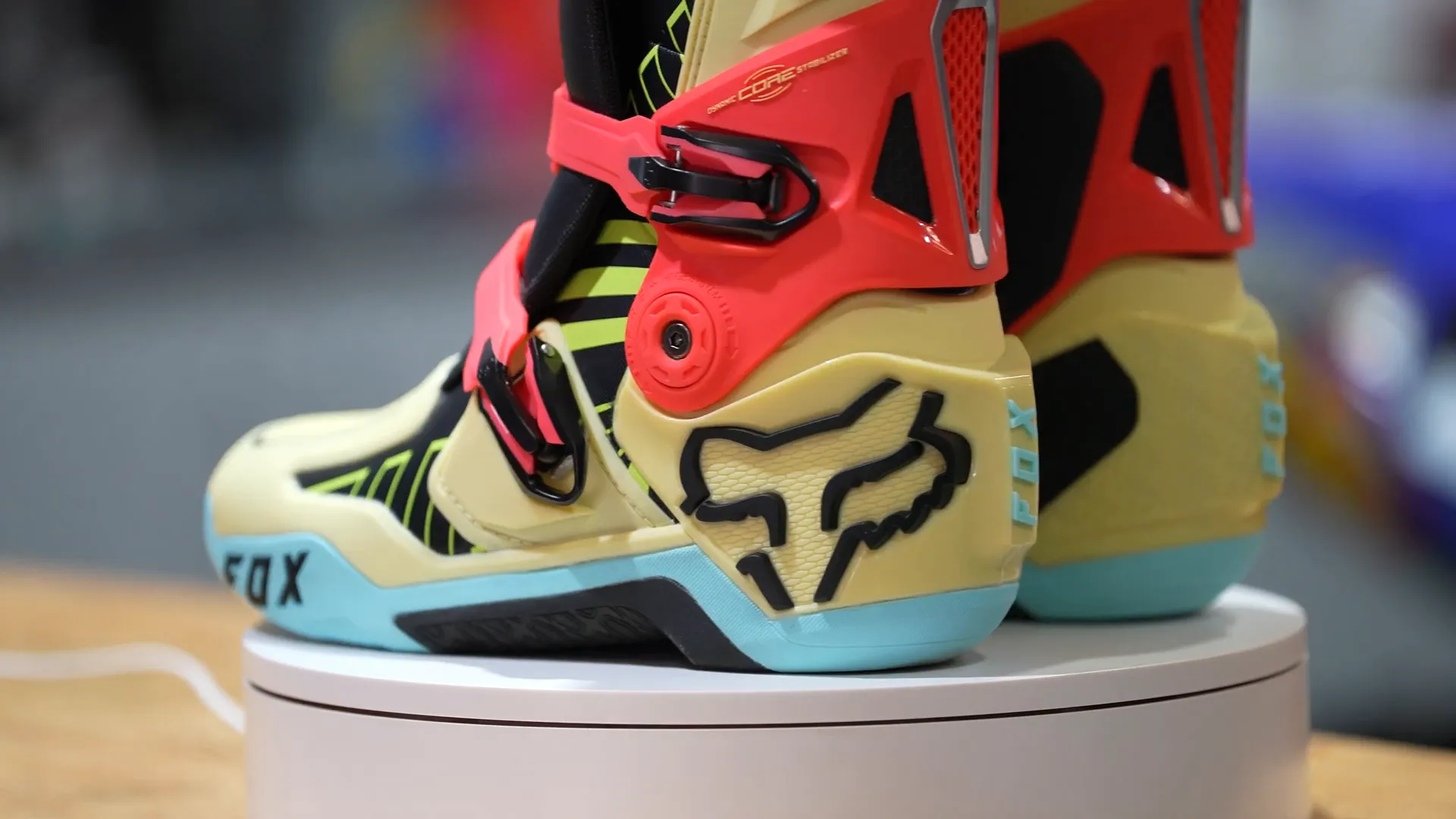 Anti-shock midsole and heel pad